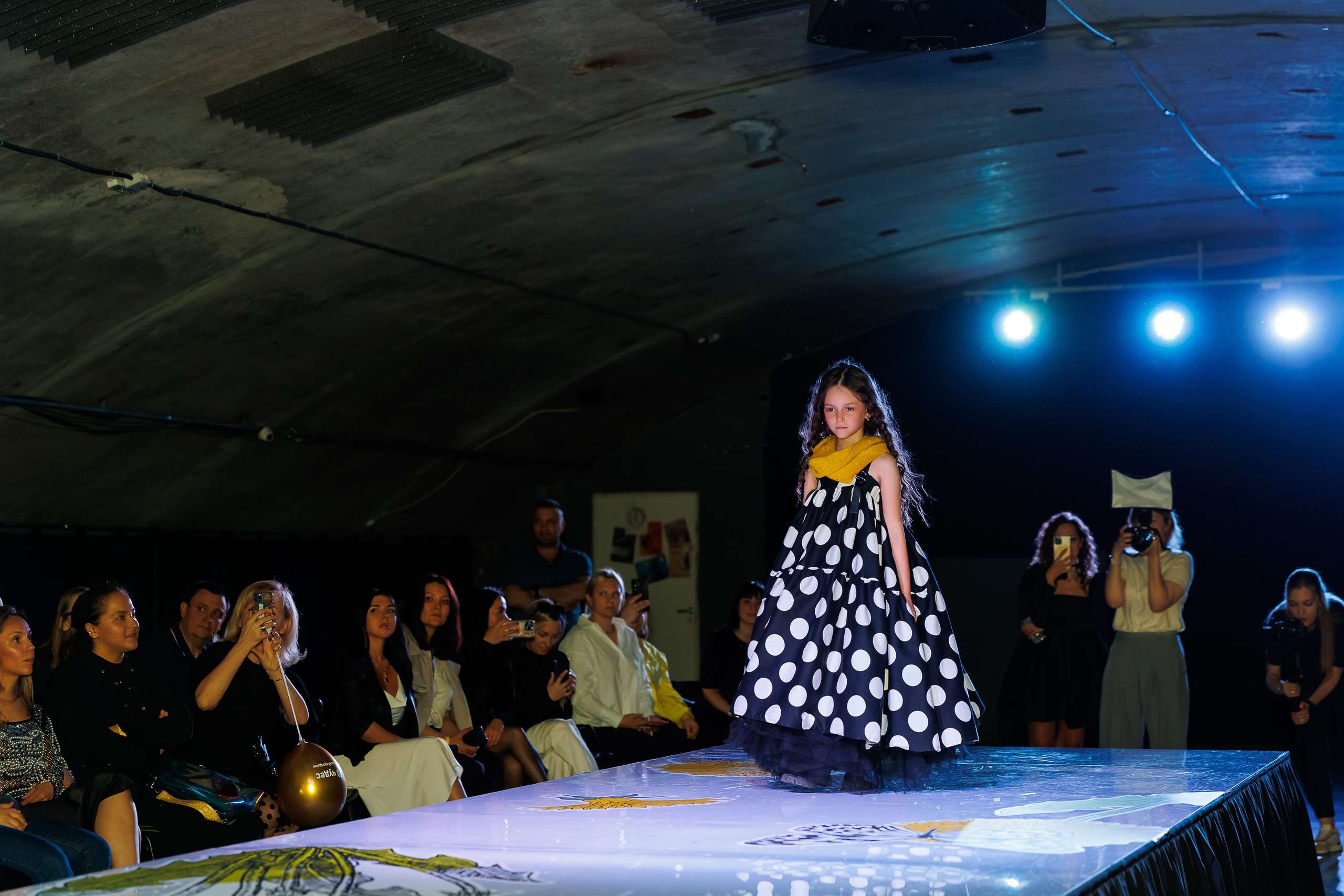 Показ Надежды Шибиной от журнала «Жираf». Фотограф Новосибирск — Наталья Гресь