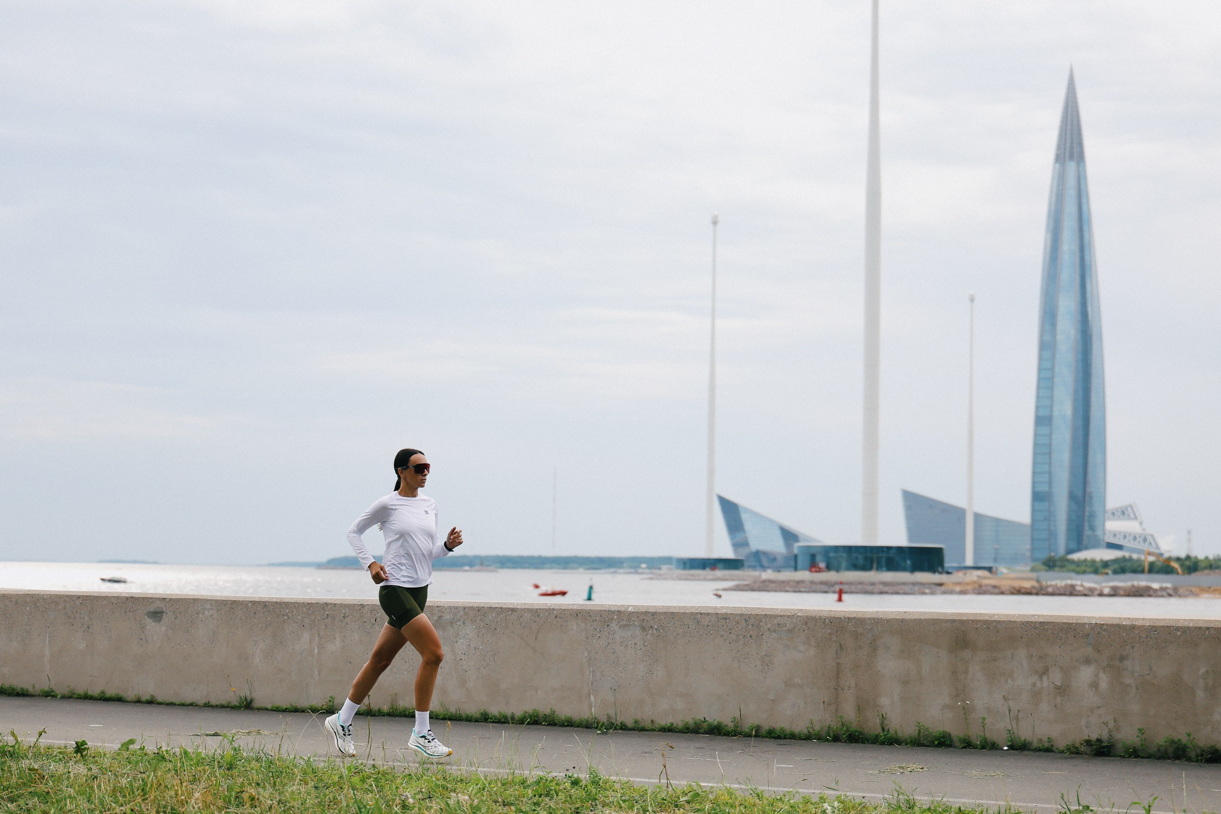 /РЕКЛАМА/ VETER.CC беговая одежда. 2024. Свадебный фотограф Великий Новгород Станислав Кособудский