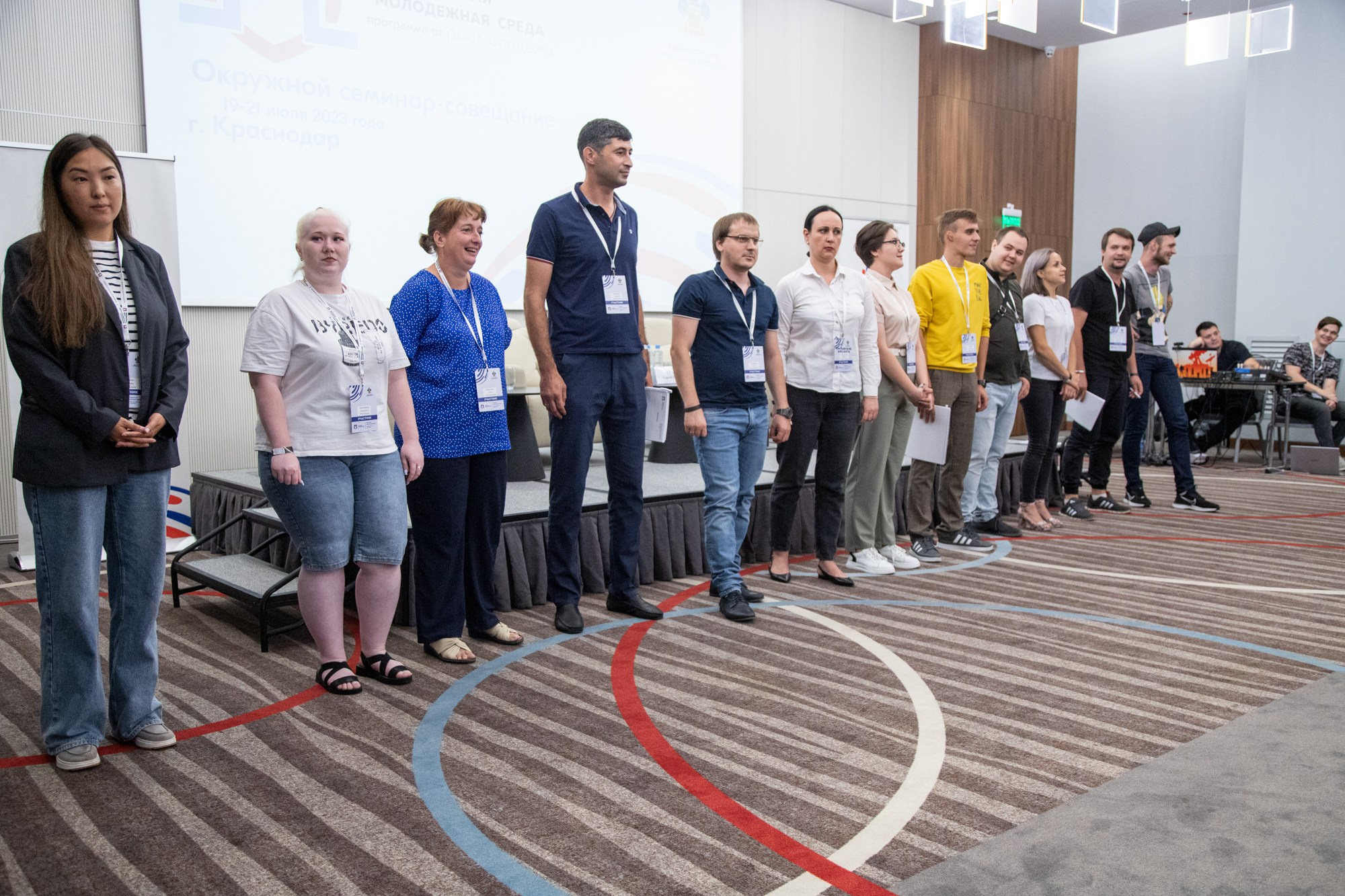 Федеральный семинар от «Росмолодёжи». Репортажный, промышленный и маркетплейс-фотограф Дмитрий Чернат