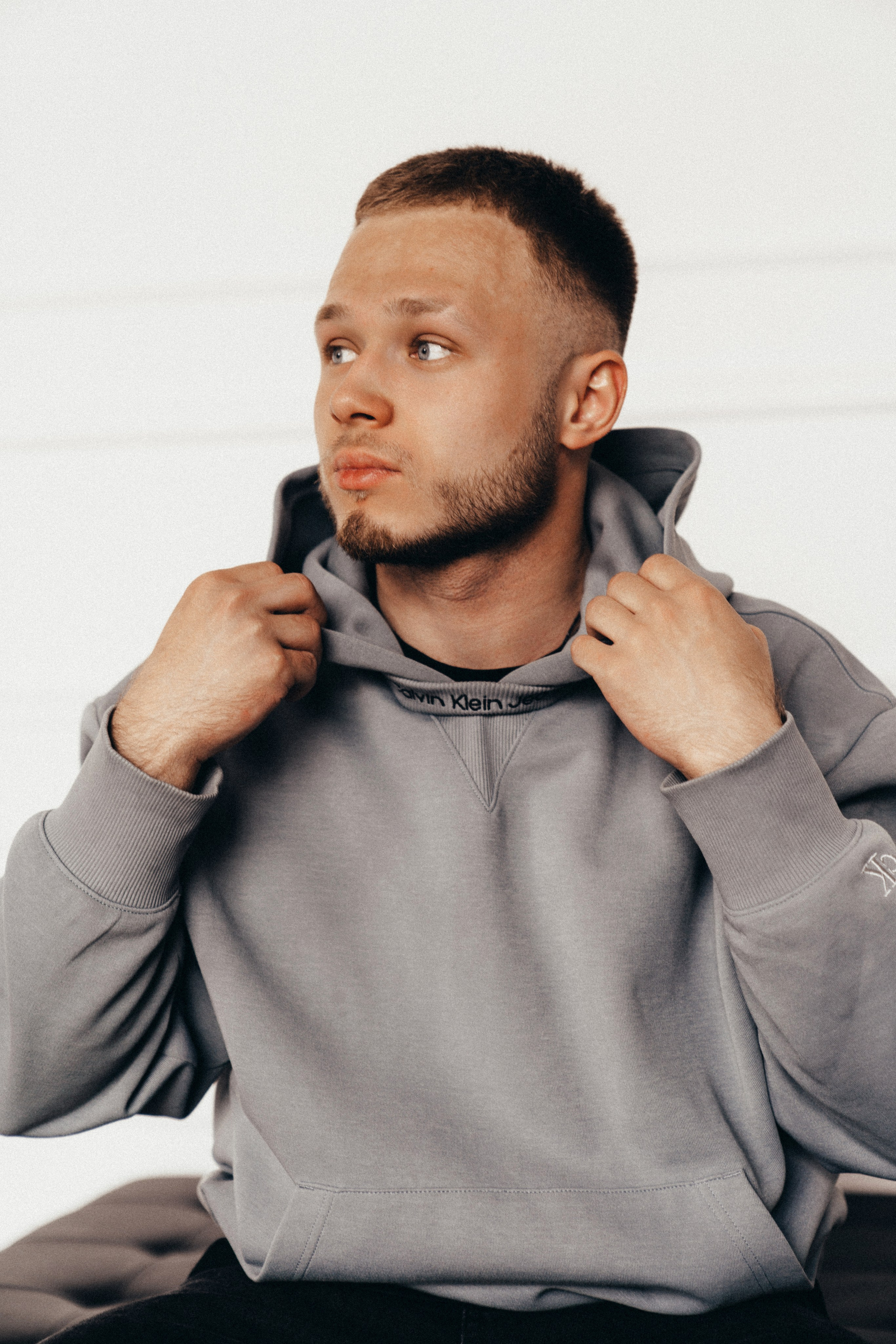 Даниил 08.05. Идеальные портреты для соцсетей — Фотограф Ленар