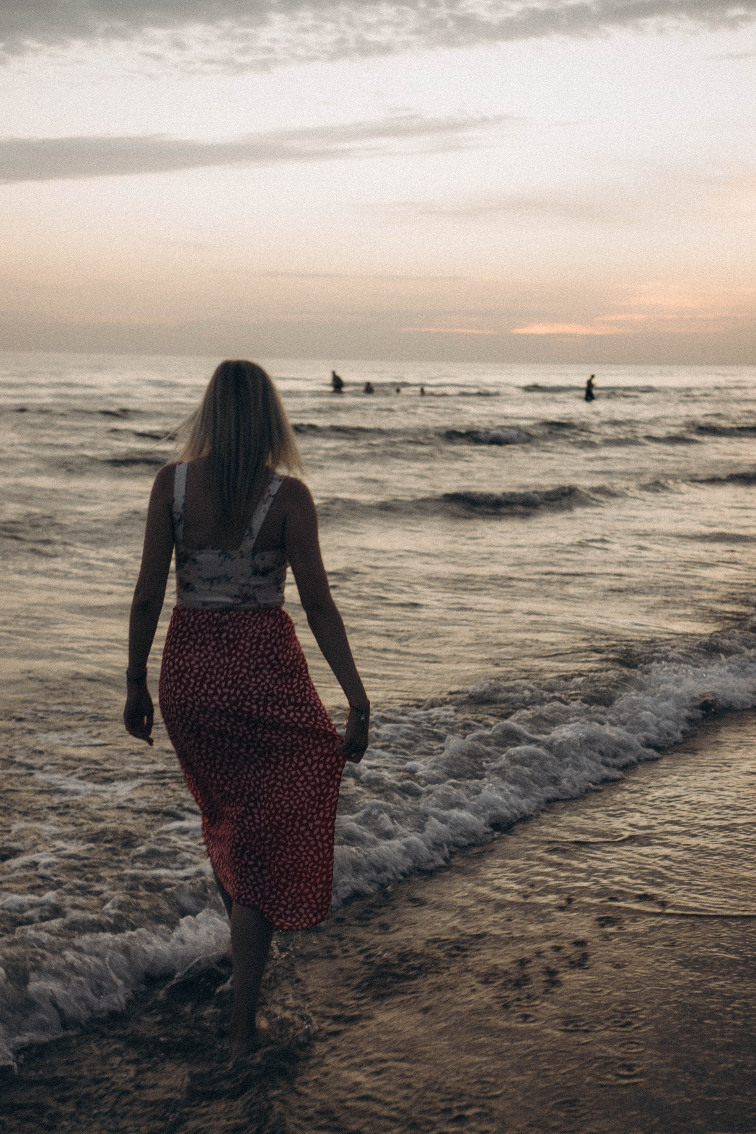 Июльский вечер на берегу черного моря. Профессиональный фотограф, Санкт-Петербург — Виктория Богомолова