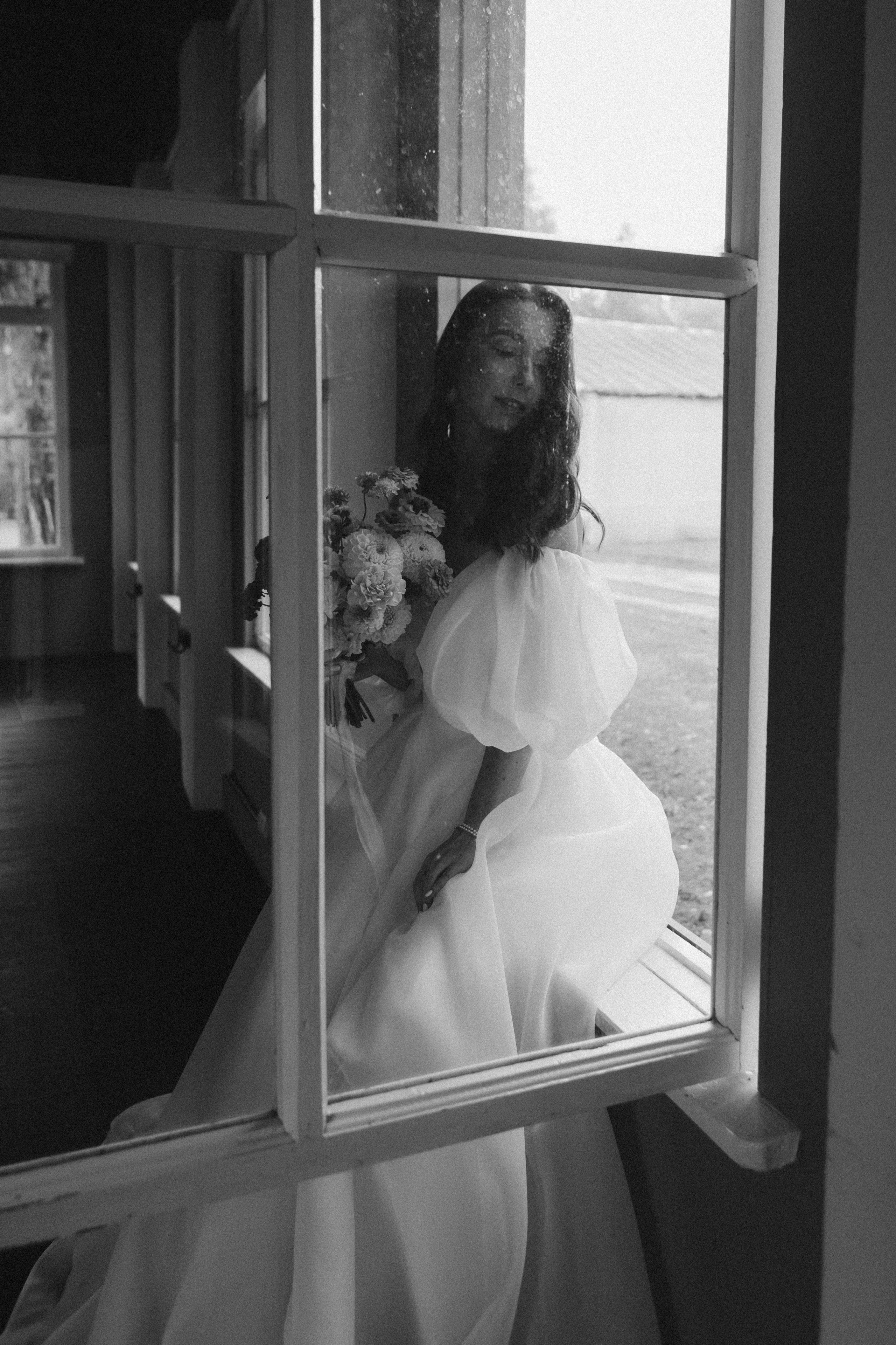 Аня и Сева. Эстетичный свадебный репортаж в любом городе страны