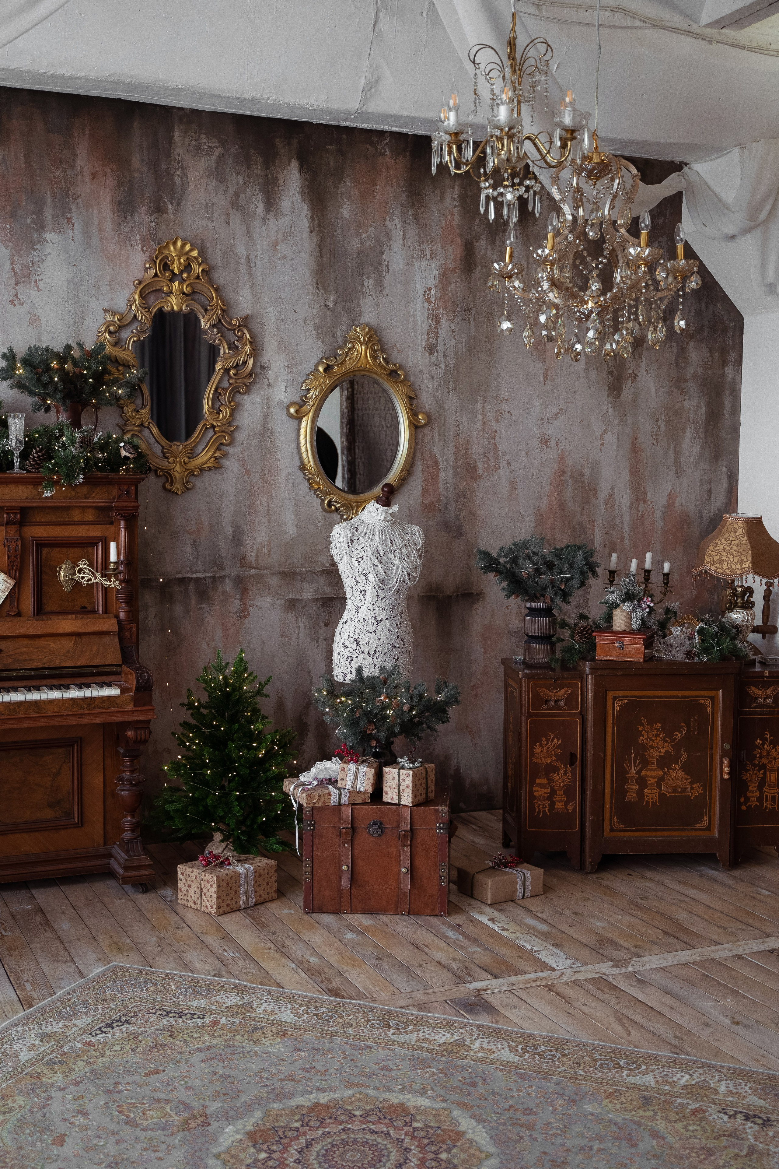 Фотостудии новый год 2025. Профессиональный фотограф Максим Романов в городе Хабаровске