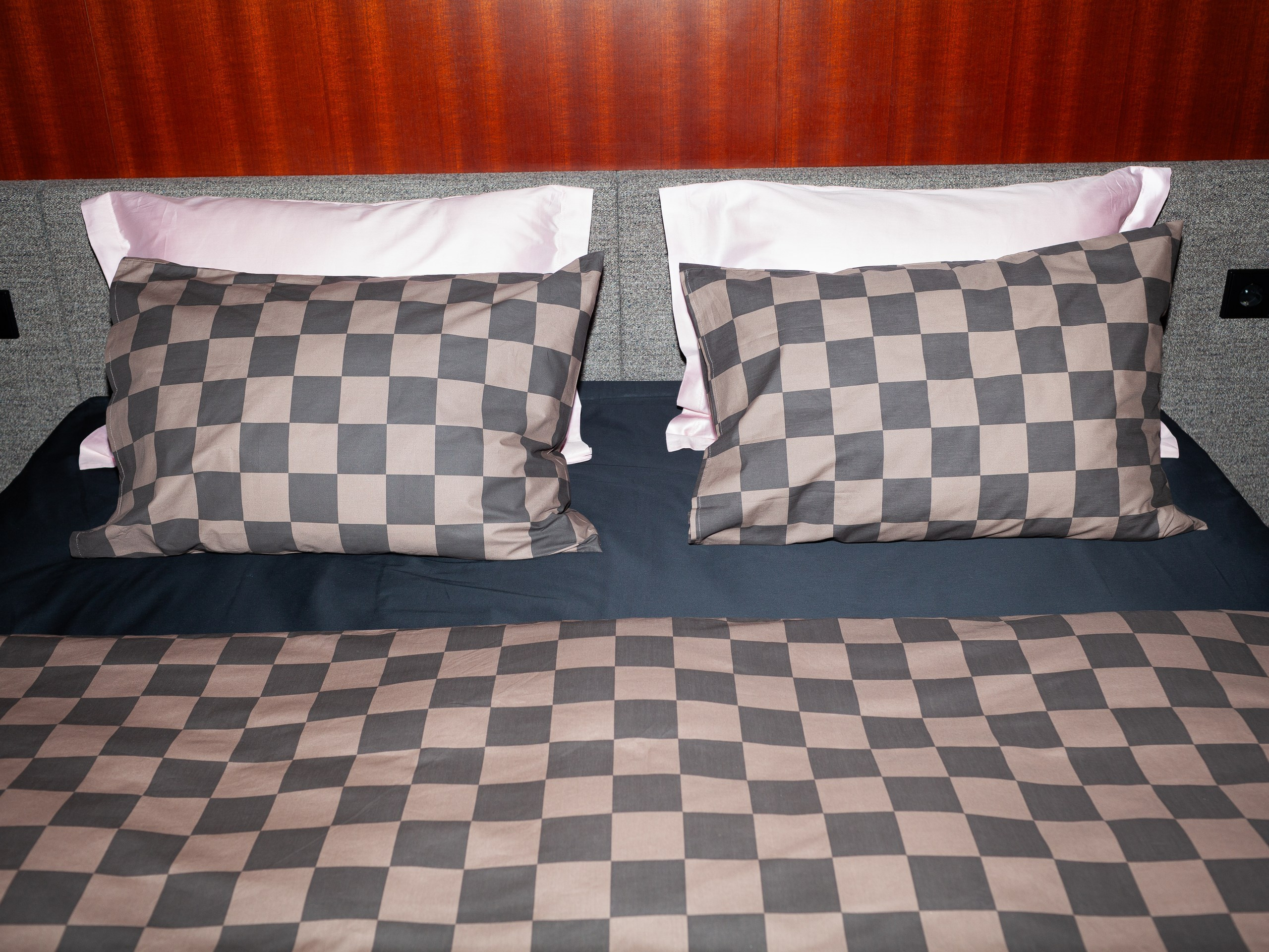 VIRSTAK: КВАРТИРА АРХИТЕКТОРА. Интерьерный фотограф Дима Птицын и стилист Дарья Копылова