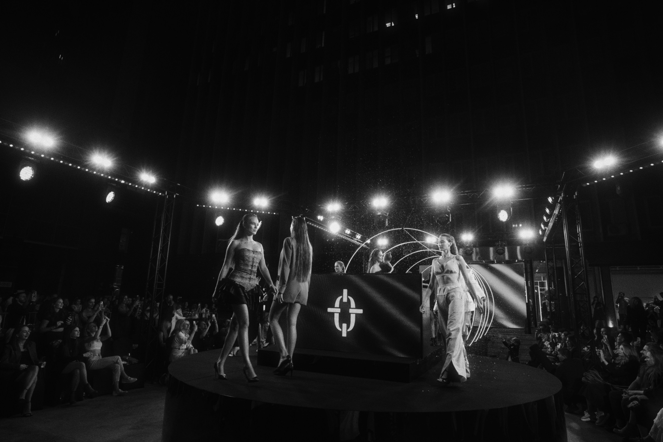 Vomi (backstage). Фотограф Юрин Евгений