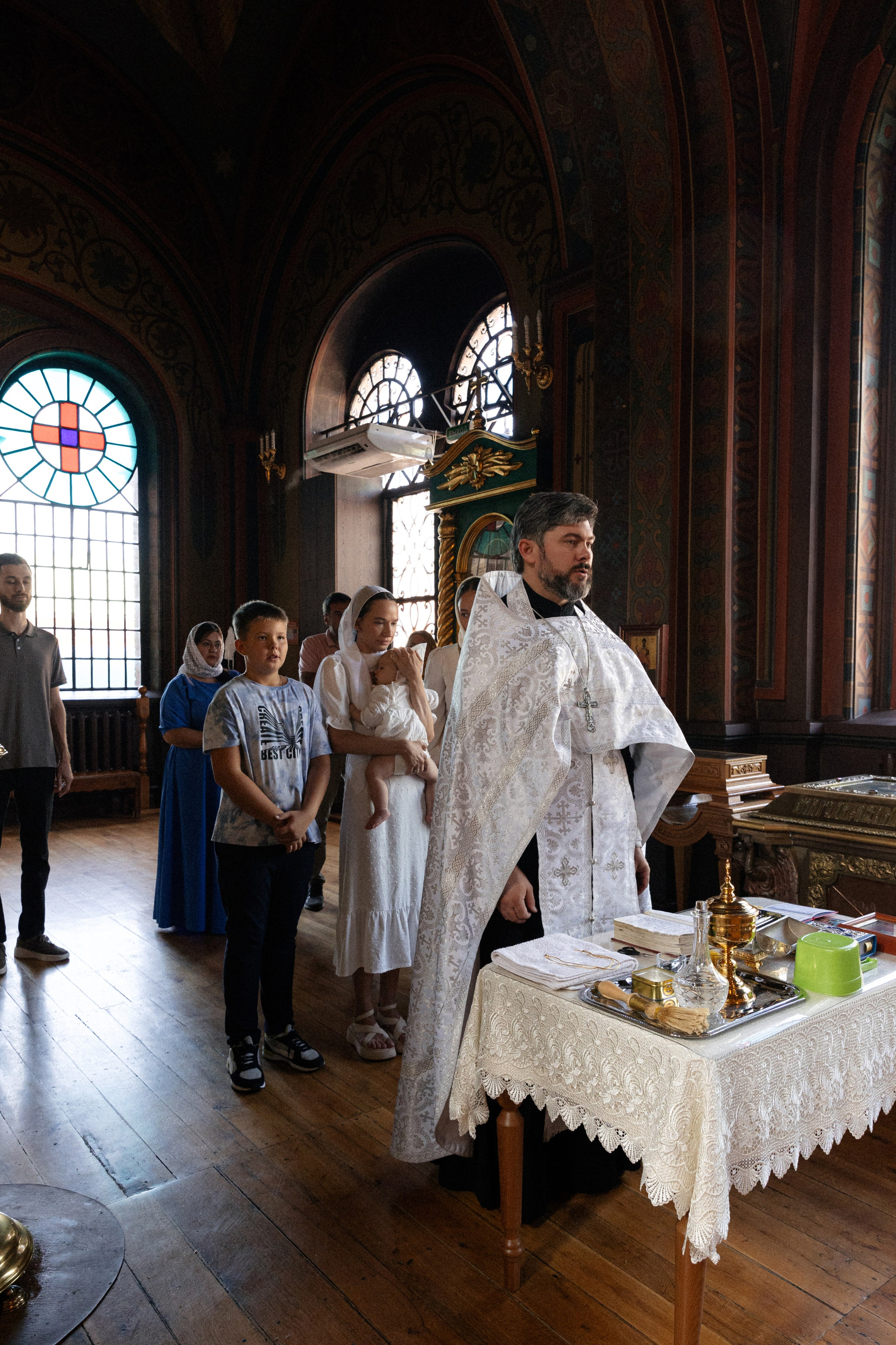 Крещение в Свято-Троицком соборе. Свадебный фотограф и видеограф Краснодар, Ростов, Сочи, Новороссийск