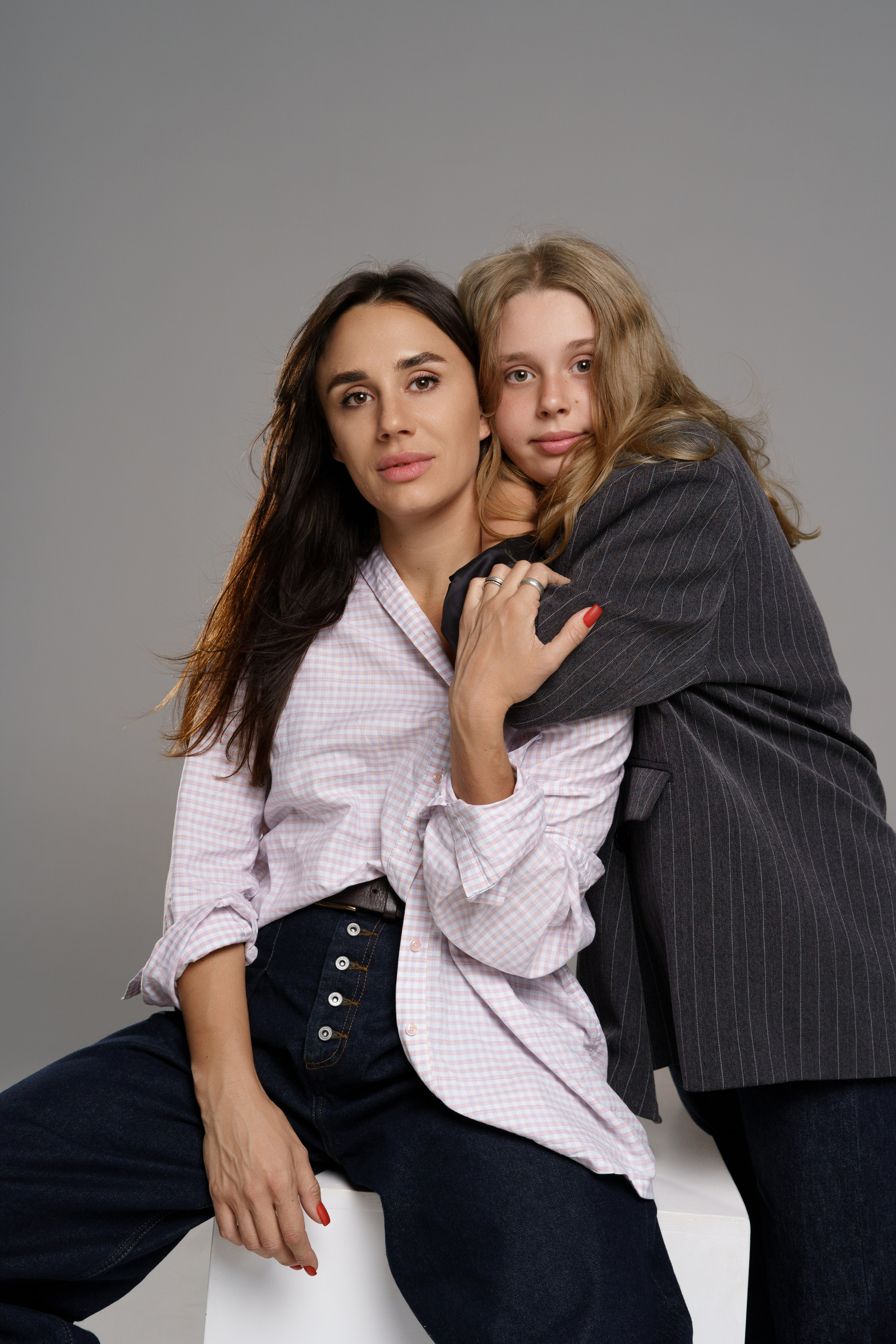 Оля и Нина. Главная