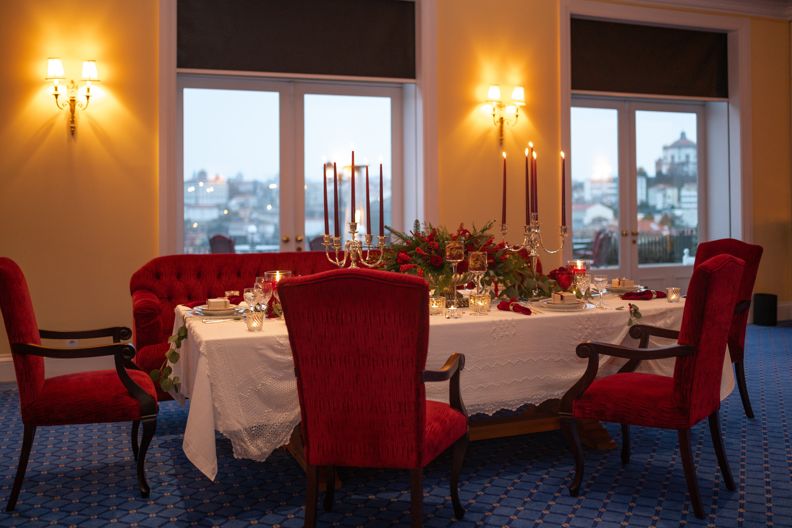 EUGÉNIO CAMPOS IN YEATMAN. Anastasiia Antoniuk portrait, family and couple photographer, Portugal