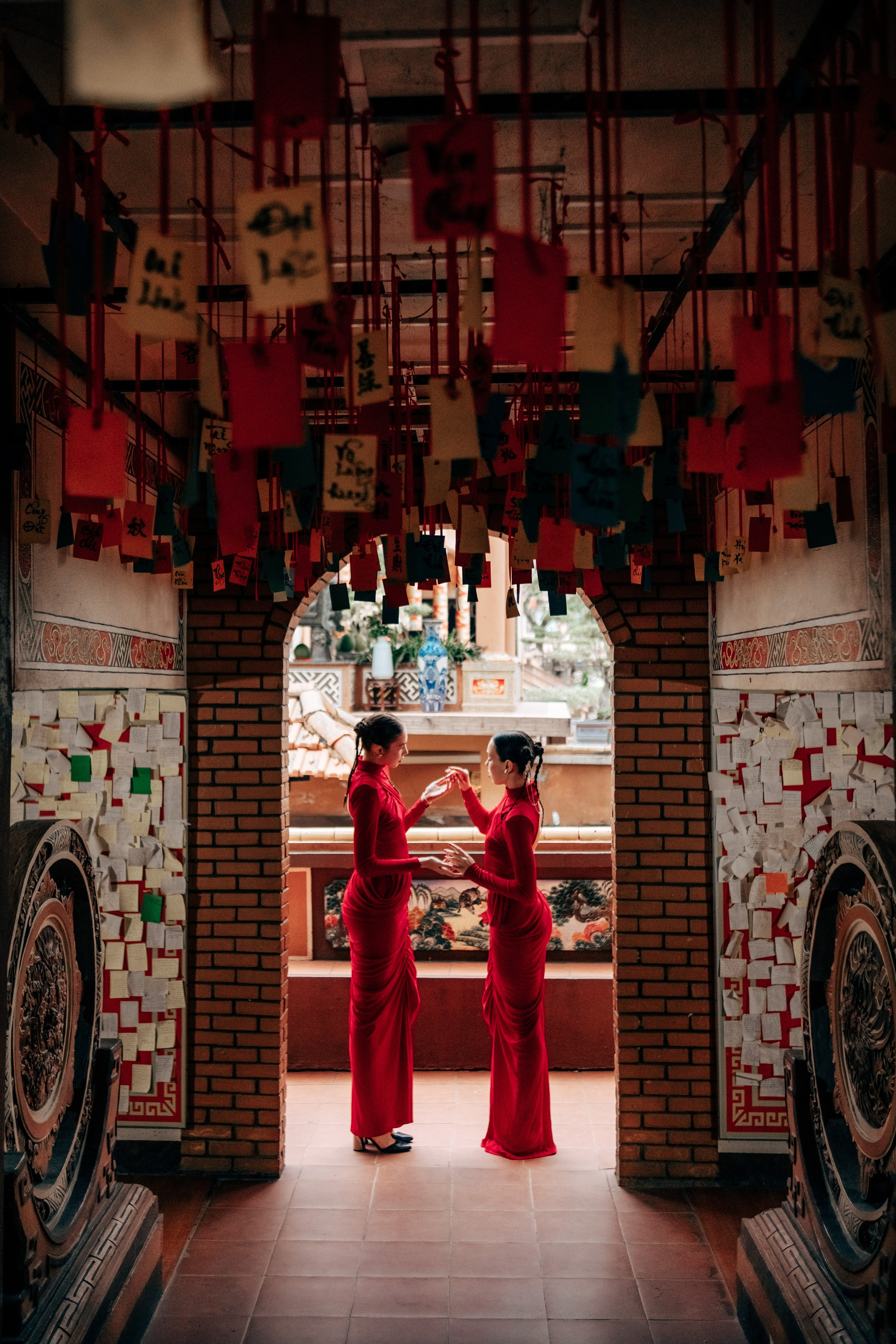 Валерия и Анна. Da nang Photographer Sergey Zelēnkin