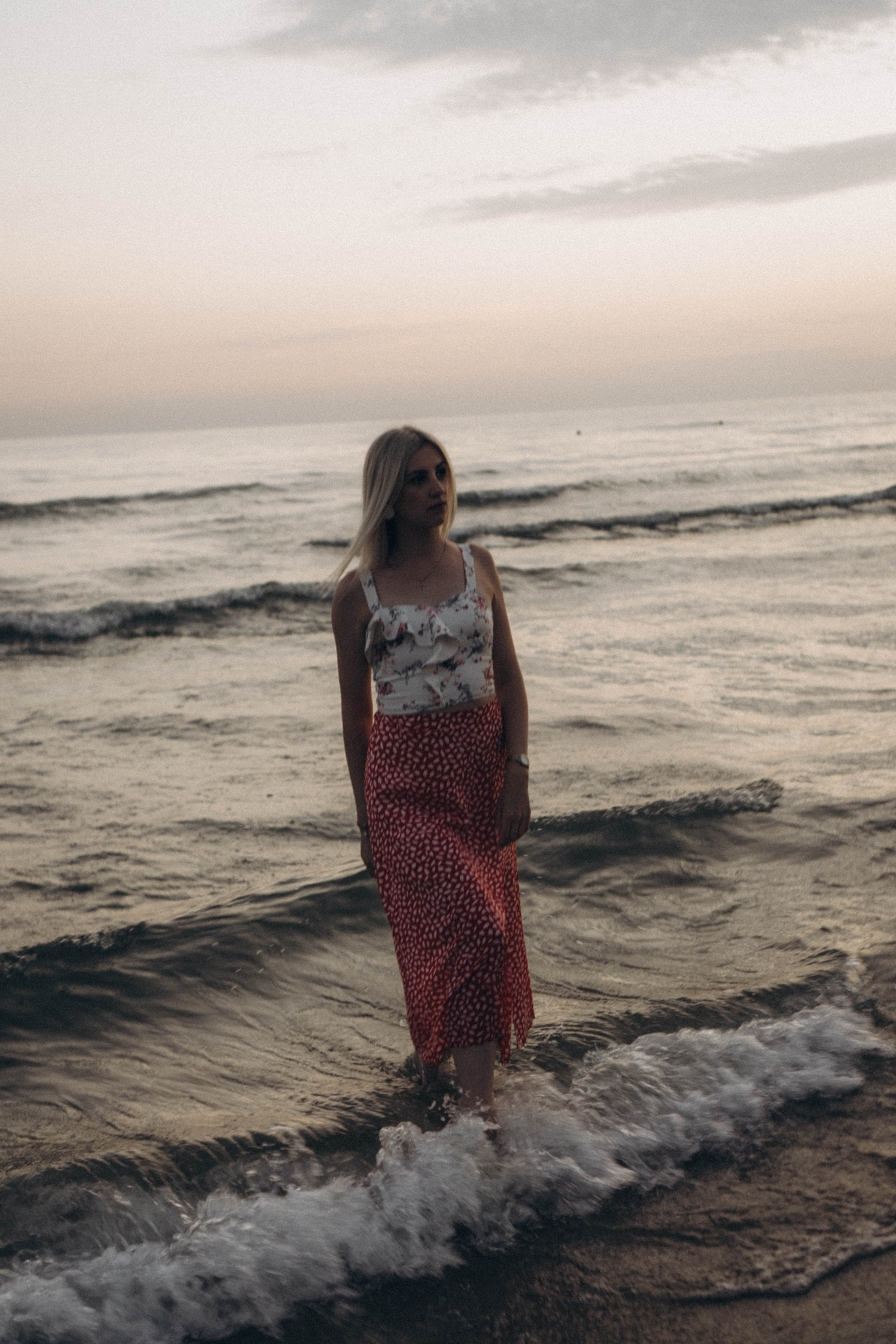 Июльский вечер на берегу черного моря. Профессиональный фотограф, Санкт-Петербург — Виктория Богомолова