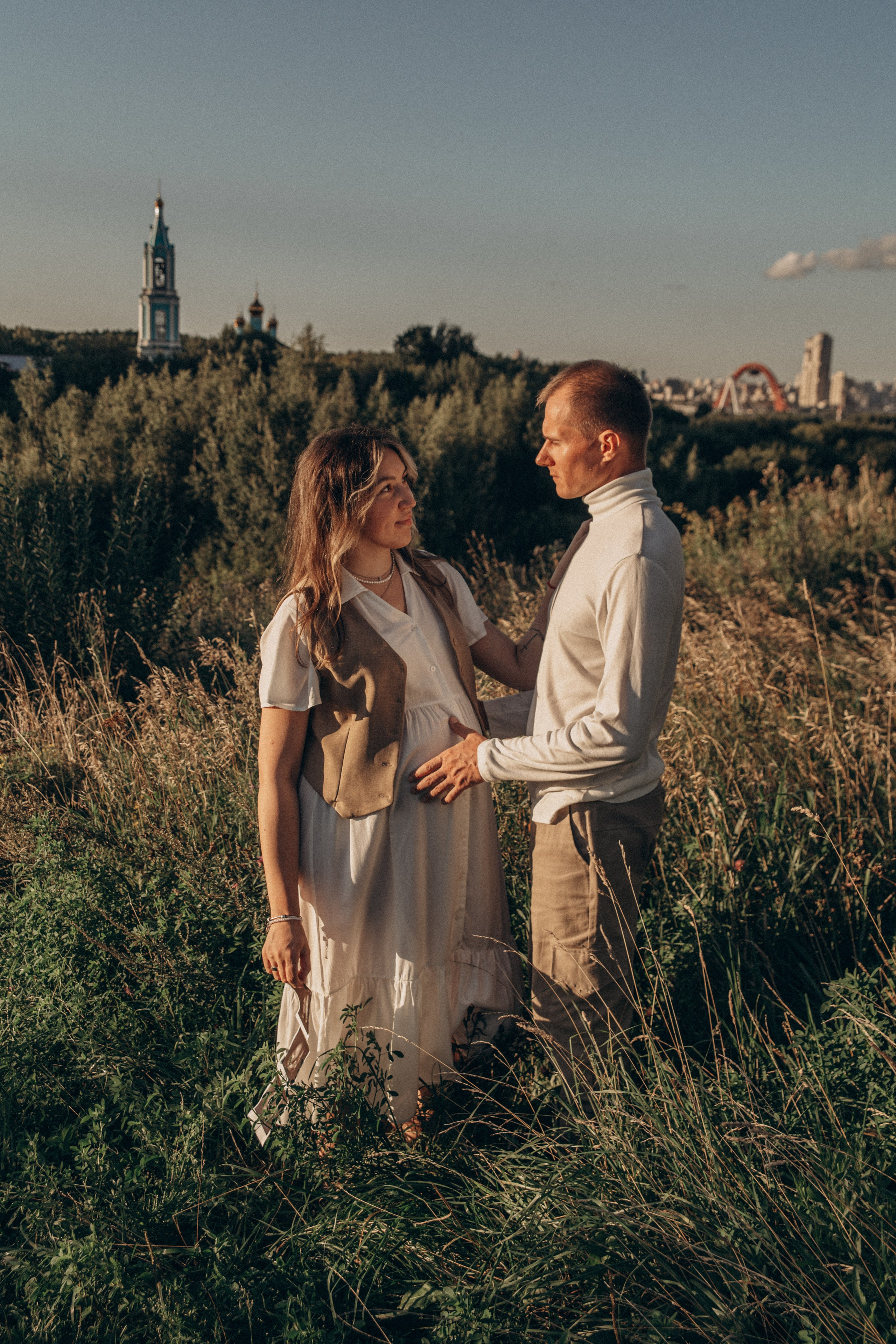 На холмах. Гаврилова Настя семейный фотограф lifestyle в Москве