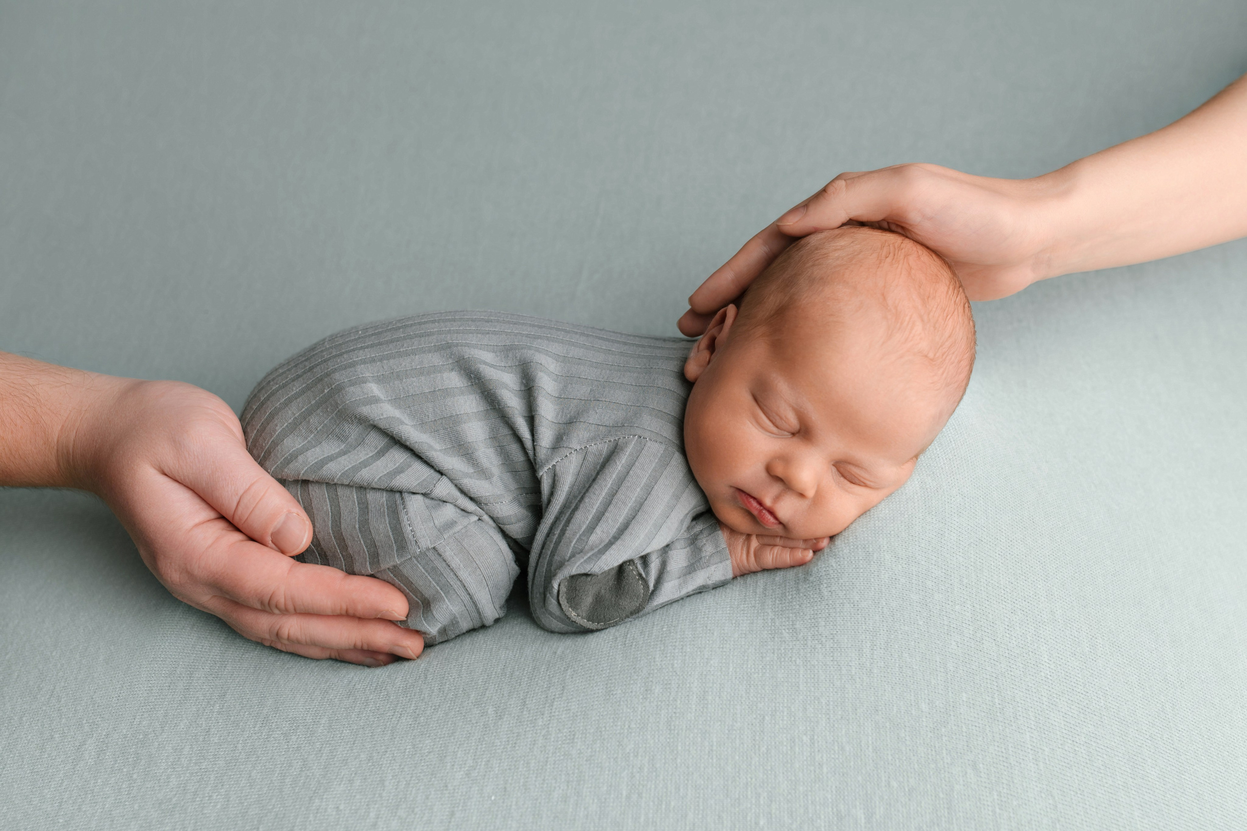 Профессиональный фотограф новорожденных в Воронеже Виктория Баева