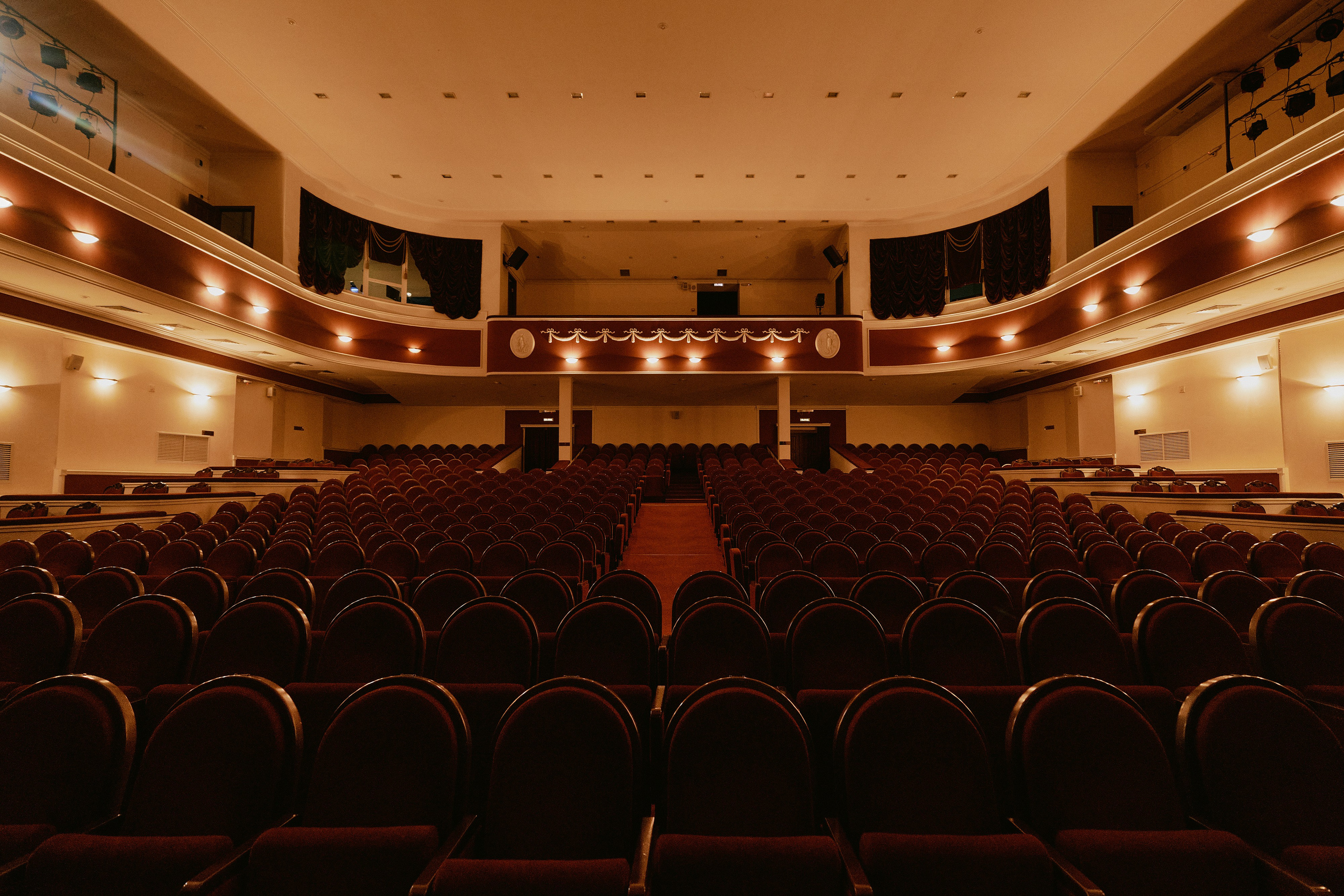 Жестокие Сердца. Театр драмы и комедии им. Комиссаржевской. Свадебный фотограф в Ростовe-на-Дону Анастасия Прутова