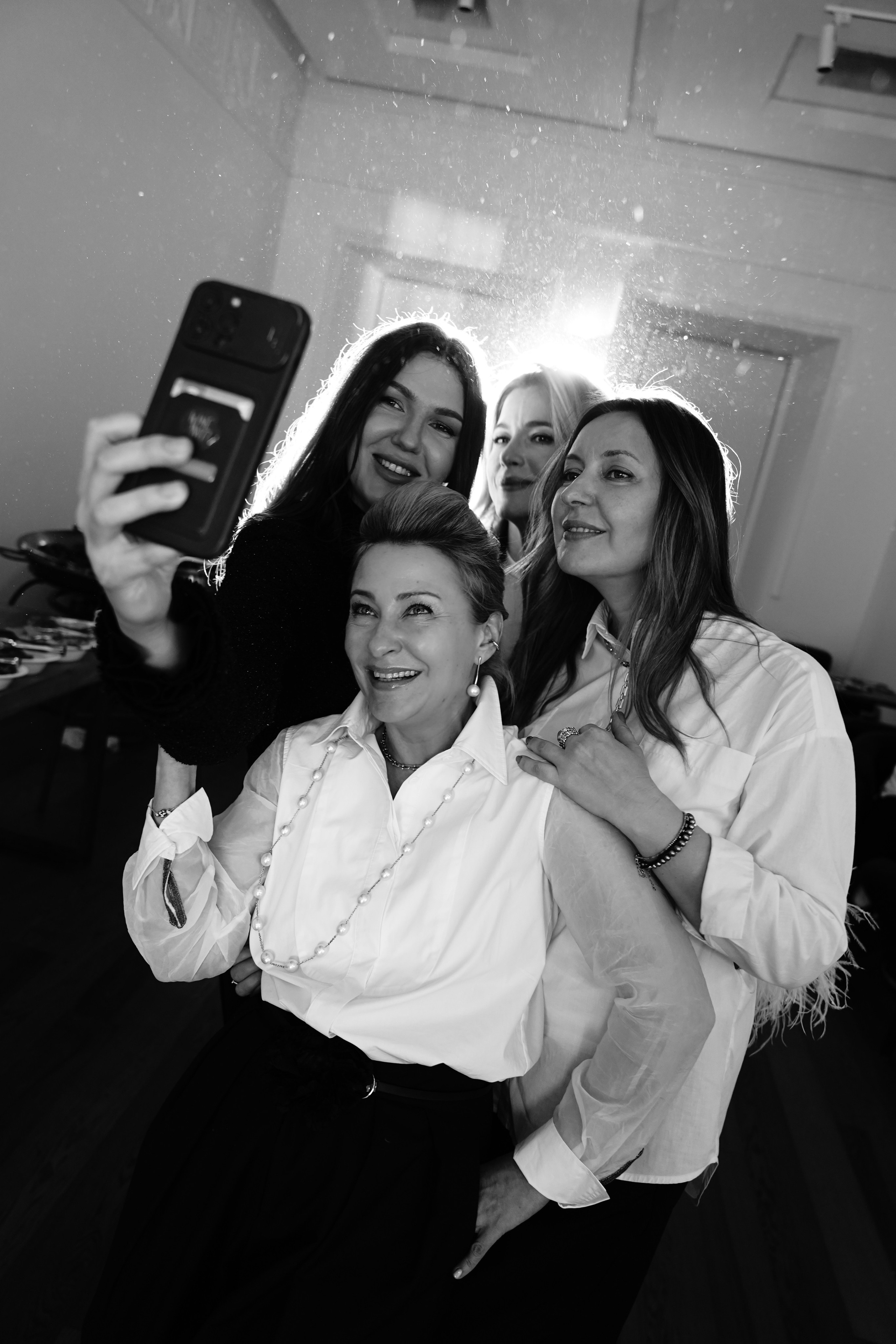 • чёрно-белый репортаж. Фотограф, индивидуальные женские, мужские фотосессии в Ростове-на-Дону