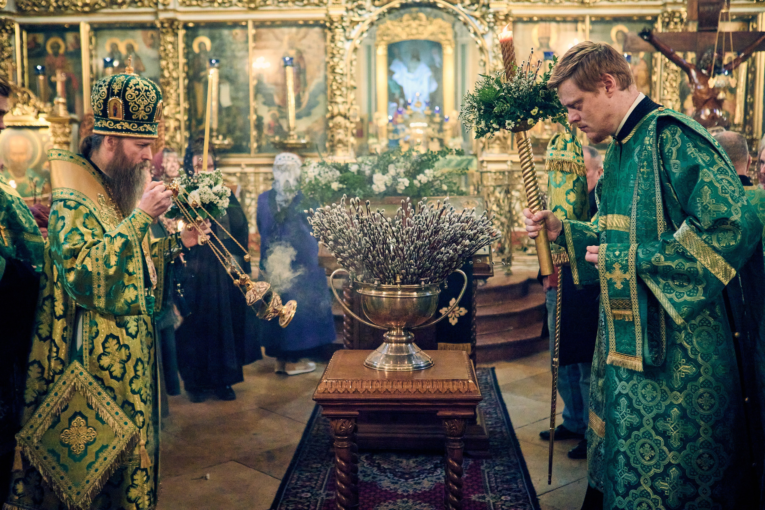 ВСЕНОЩНАЯ НА ВЕРБНОЕ ВОСКРЕСЕНИЕ. DMITRY MOISEENKO — фотограф, художник, топ-стилист