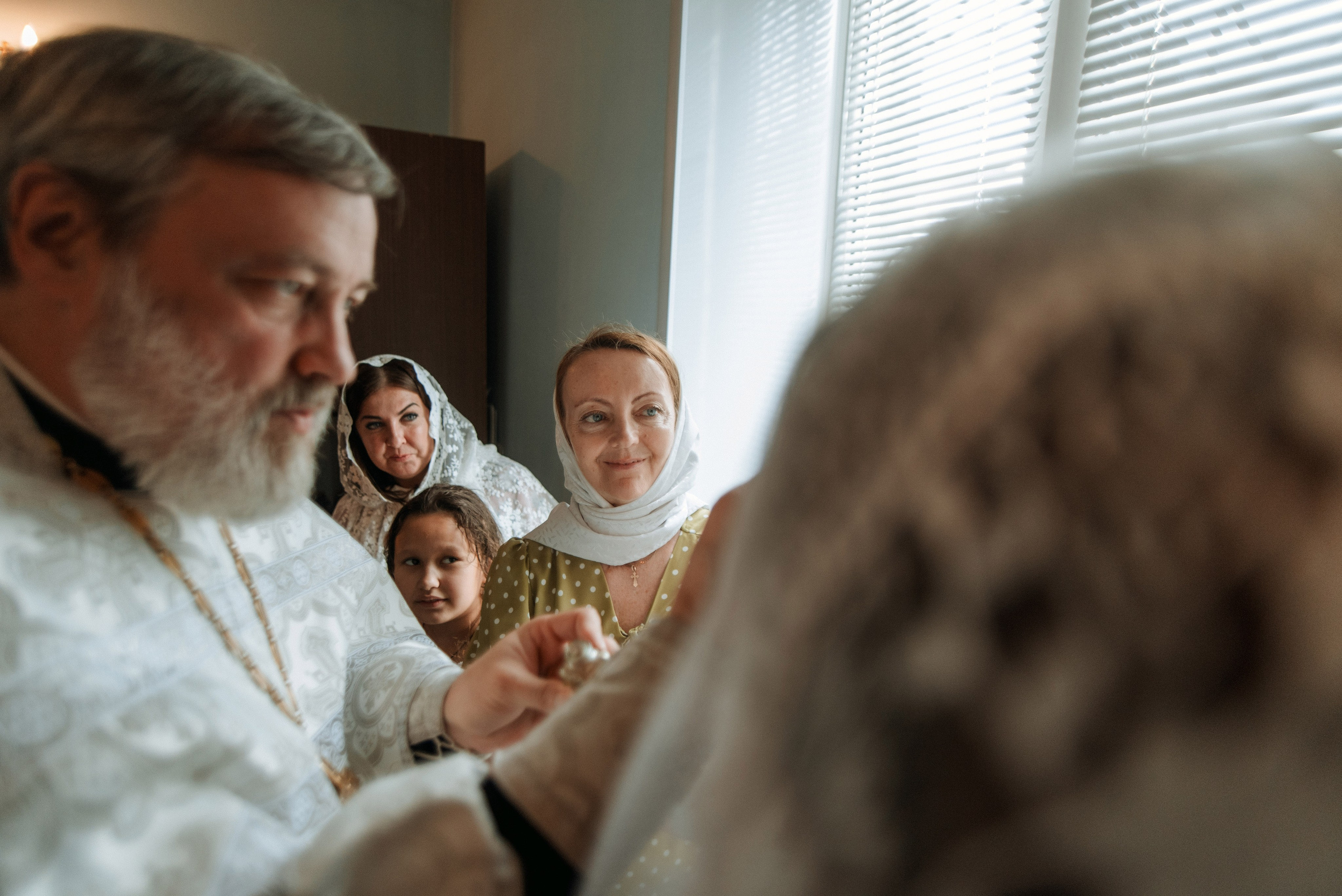 Крещение Даши и Алены. Семейный документальный фотограф в Волгограде Мариэта Додина