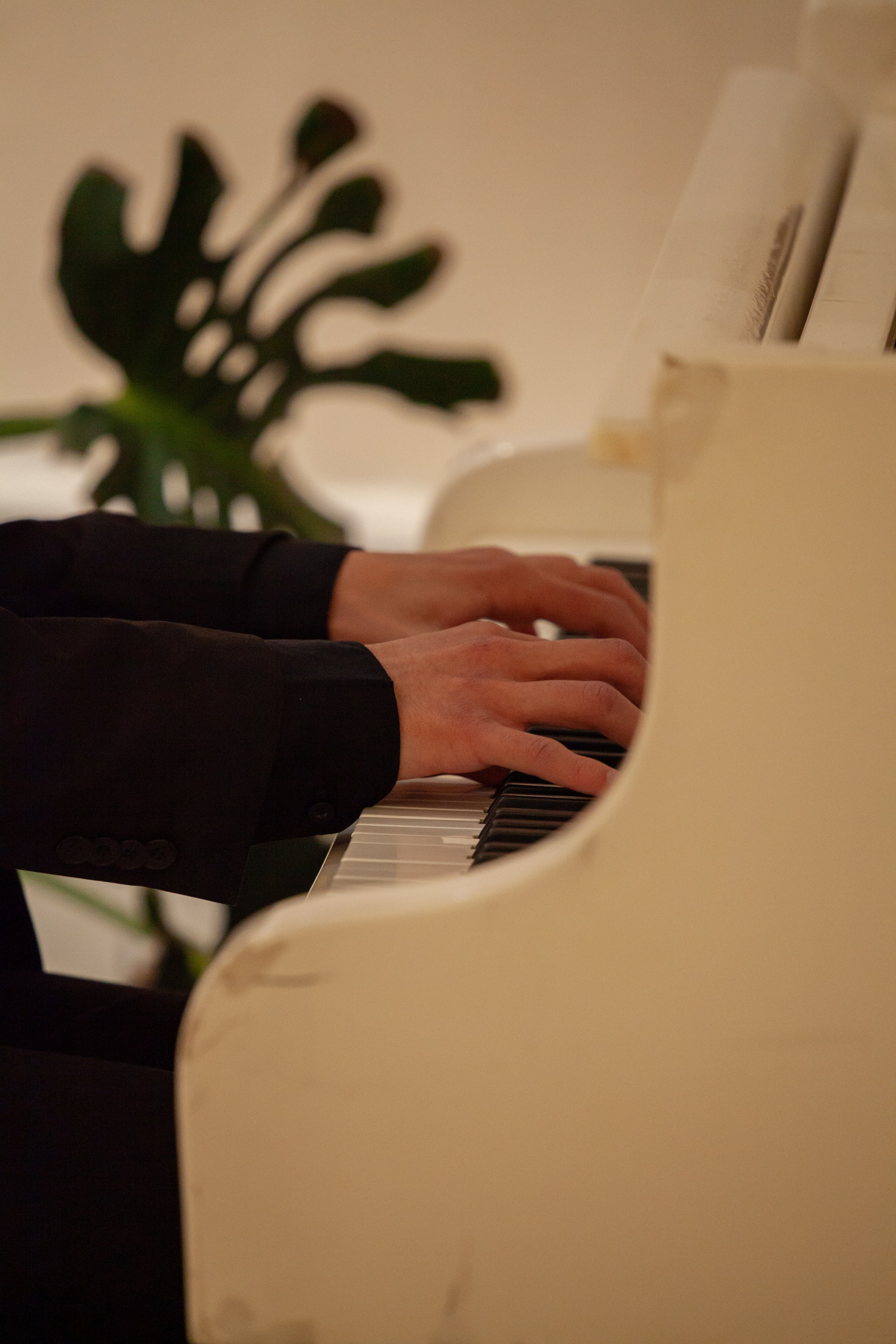 Студия «Маэстро». 18.02.24. Профессиональное фото в Казани: от идеи до результата. Фотограф Яна Мур