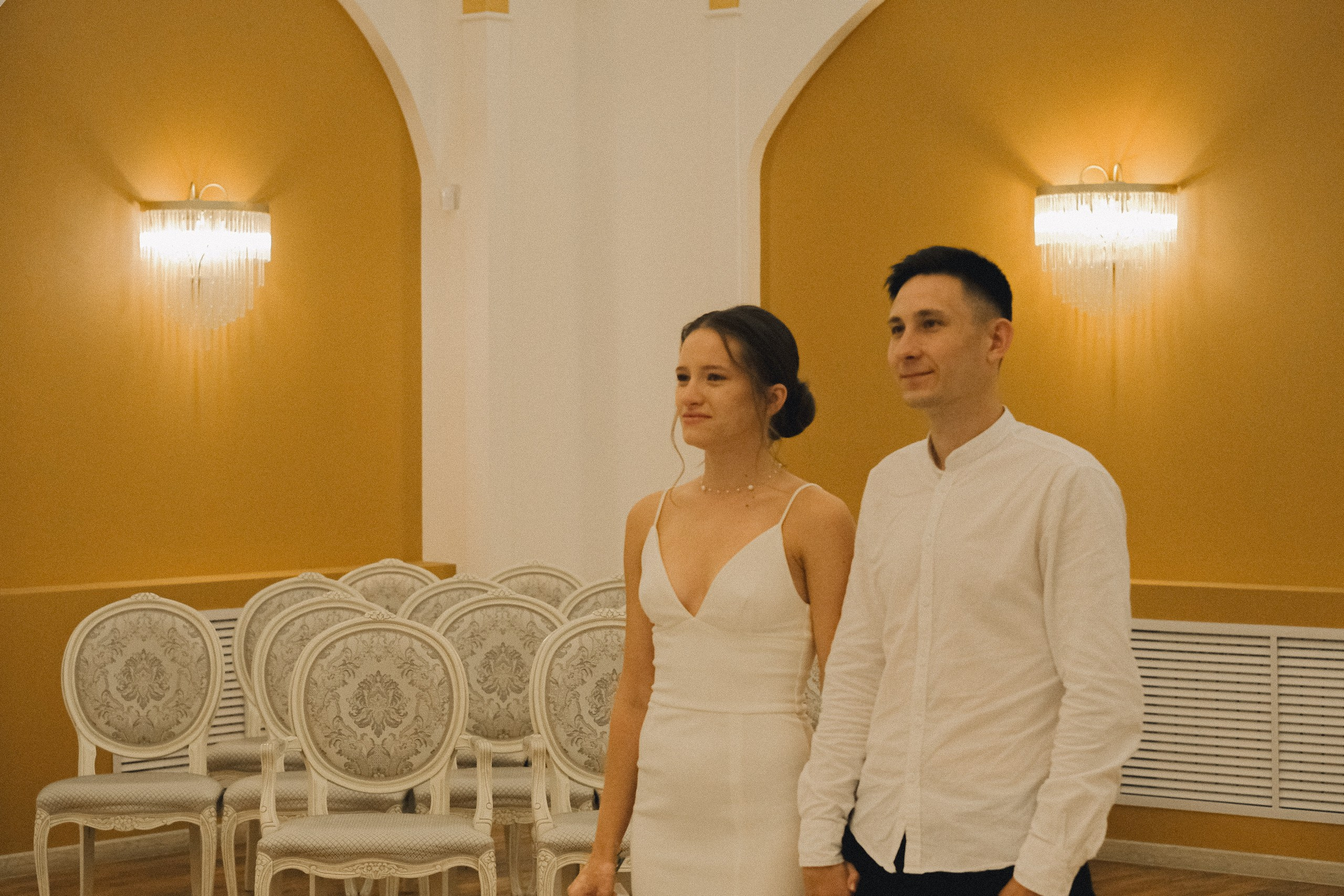 СВАДЕБНАЯ ФОТОСЕСИСИЯ В МЕТРО И ВОЗЛЕ ИСАКИЕВСКОГО СОБОРА В ДОЖДЬ. Профессиональный фотограф, Санкт-Петербург — Виктория Богомолова