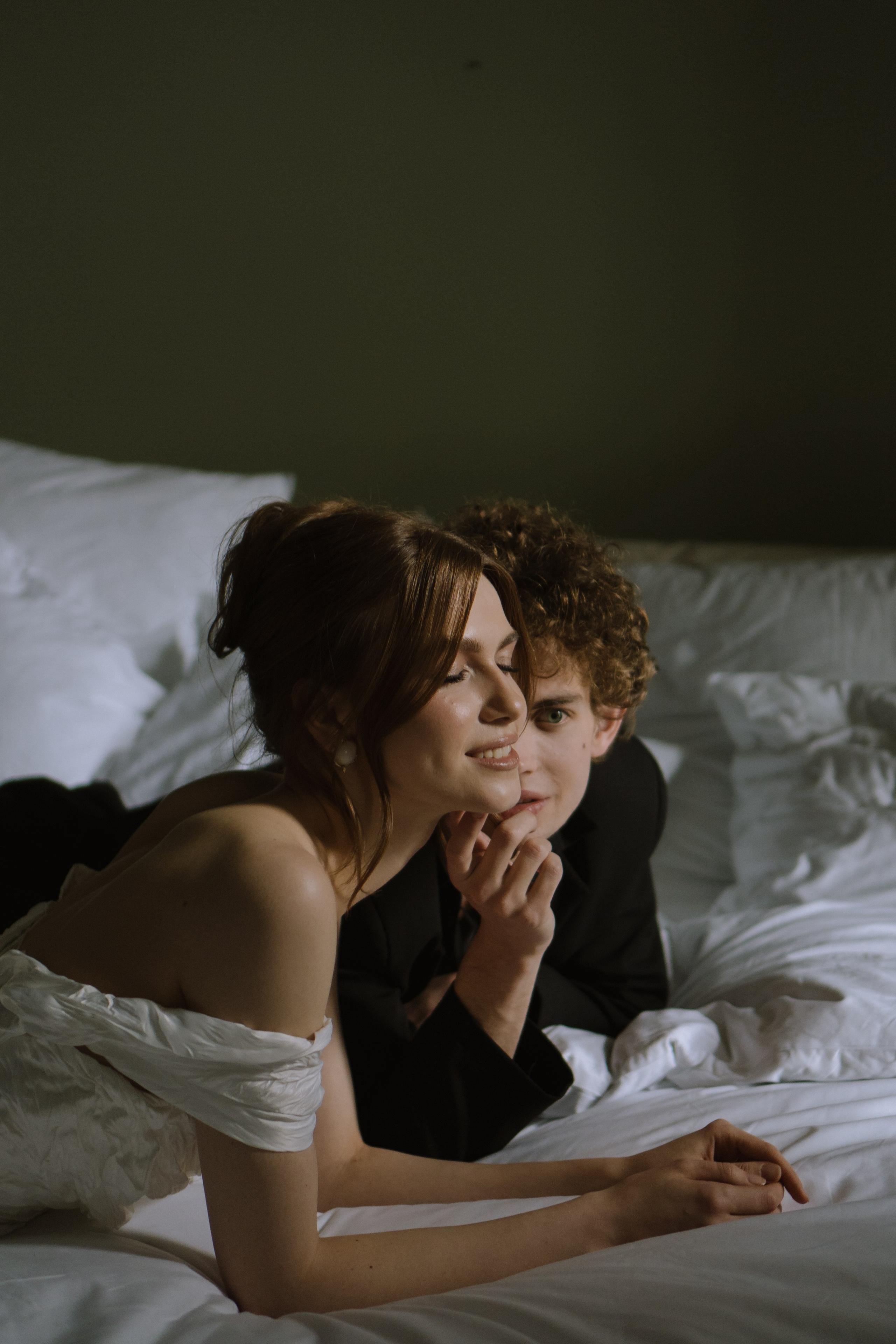 СВАДЕБНАЯ СЬЕМКА В ОТЕЛЕ САНКТ-ПЕТЕРБУРГА ИДЕИ И ФЕШН НАСТРОЕНИЕ. Профессиональный фотограф, Санкт-Петербург — Виктория Богомолова