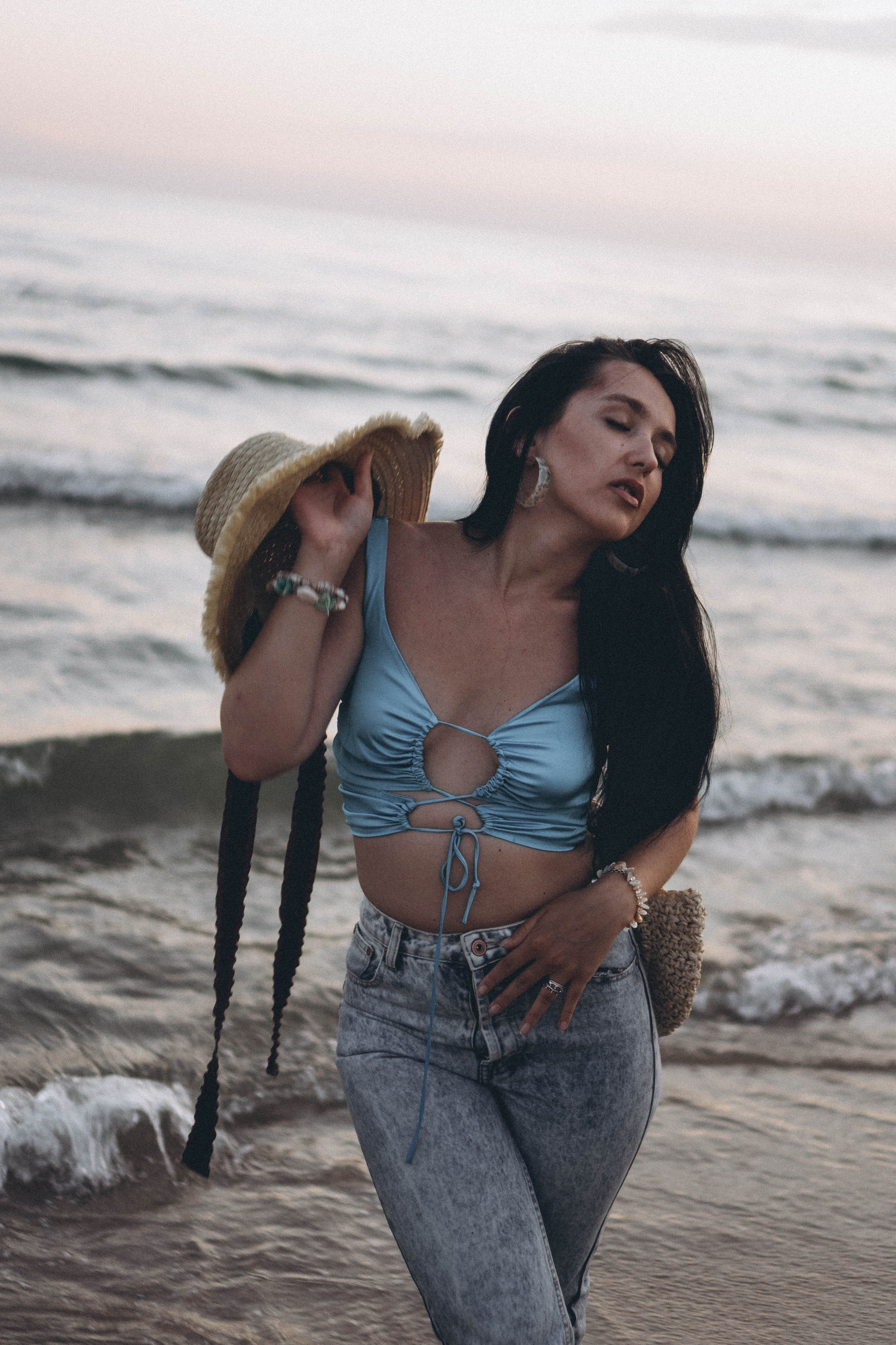 Июльский вечер на берегу черного моря. Профессиональный фотограф, Санкт-Петербург — Виктория Богомолова