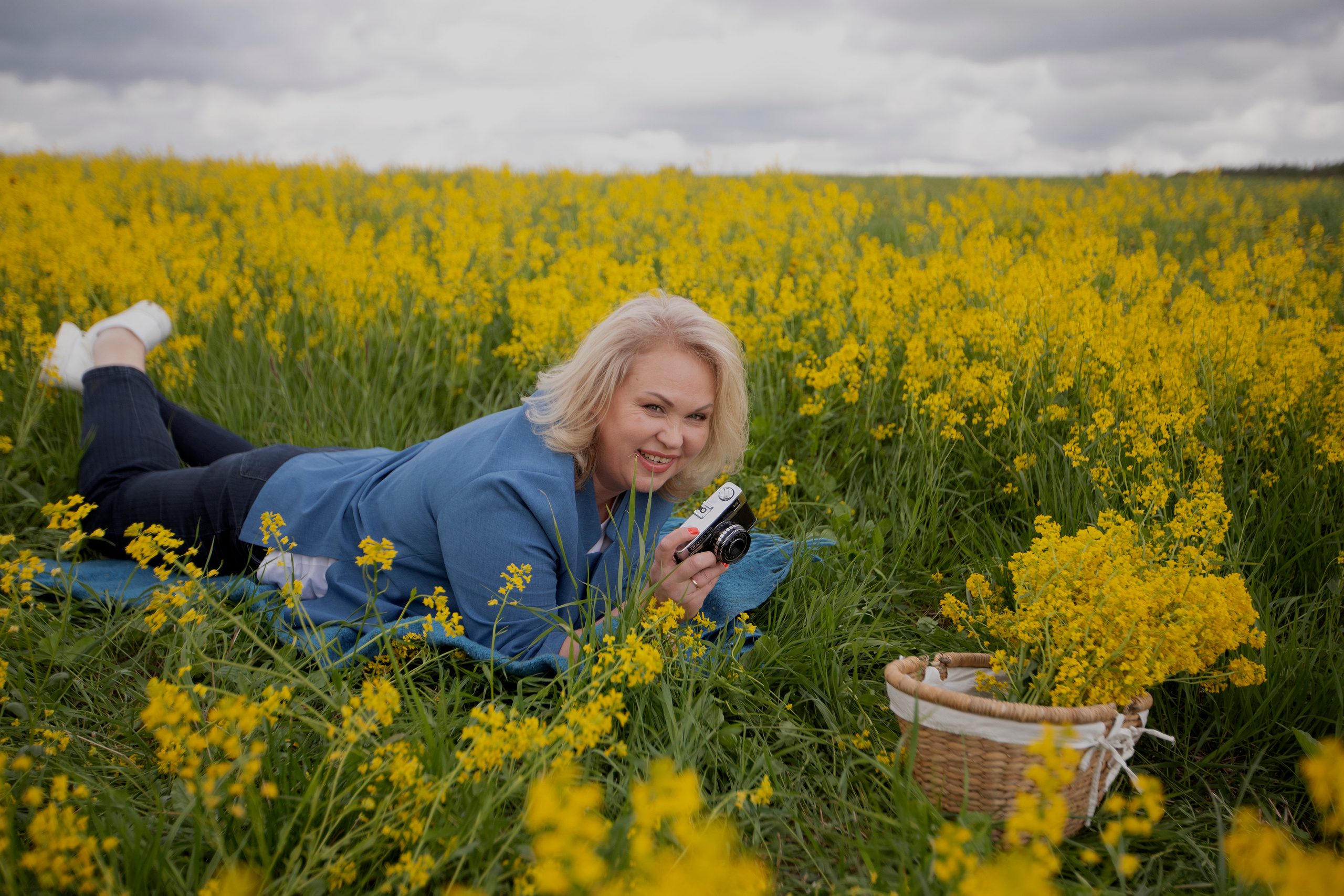 Цветение в июне. ДЕТСКИЙ И СЕМЕЙНЫЙ ФОТОГРАФ в Сосново, Ленинградской области и Спб
