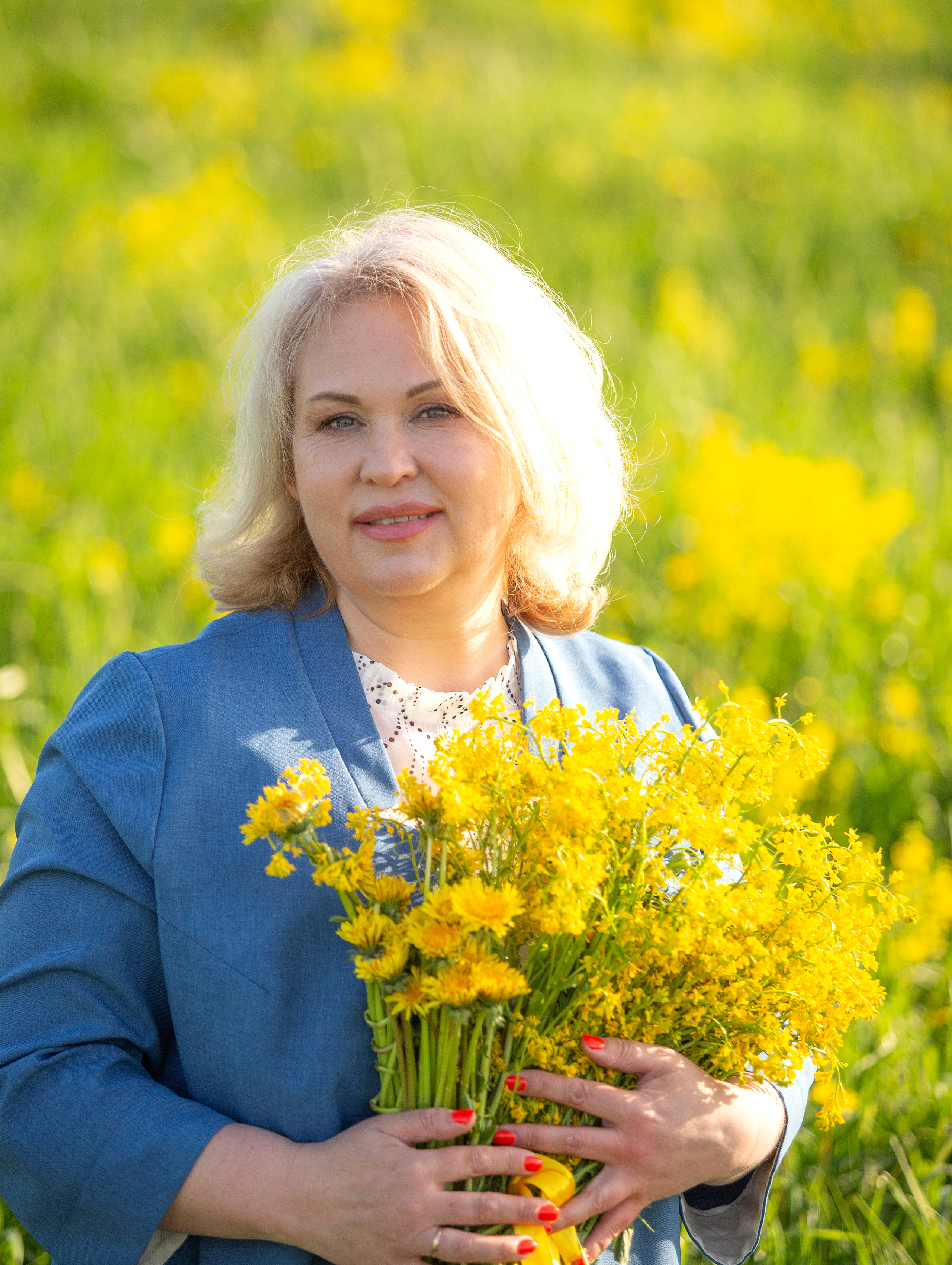 Цветение в июне. ДЕТСКИЙ И СЕМЕЙНЫЙ ФОТОГРАФ в Сосново, Ленинградской области и Спб