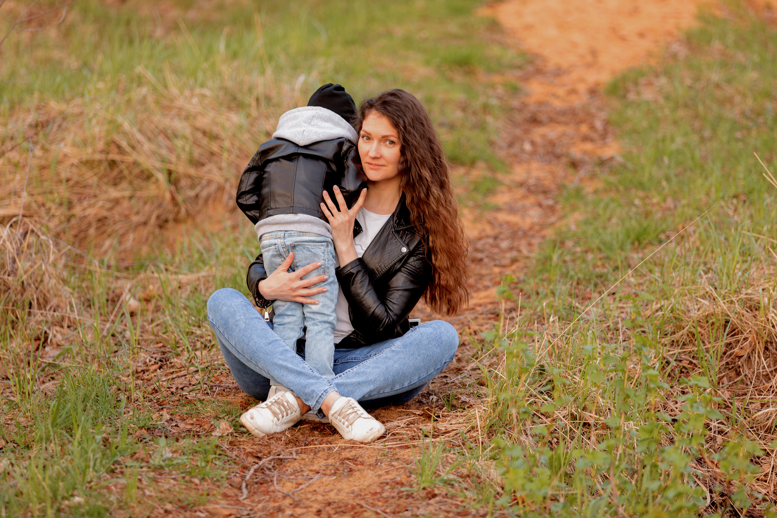 Весенняя прогулка. ДЕТСКИЙ И СЕМЕЙНЫЙ ФОТОГРАФ в Сосново, Ленинградской области и Спб