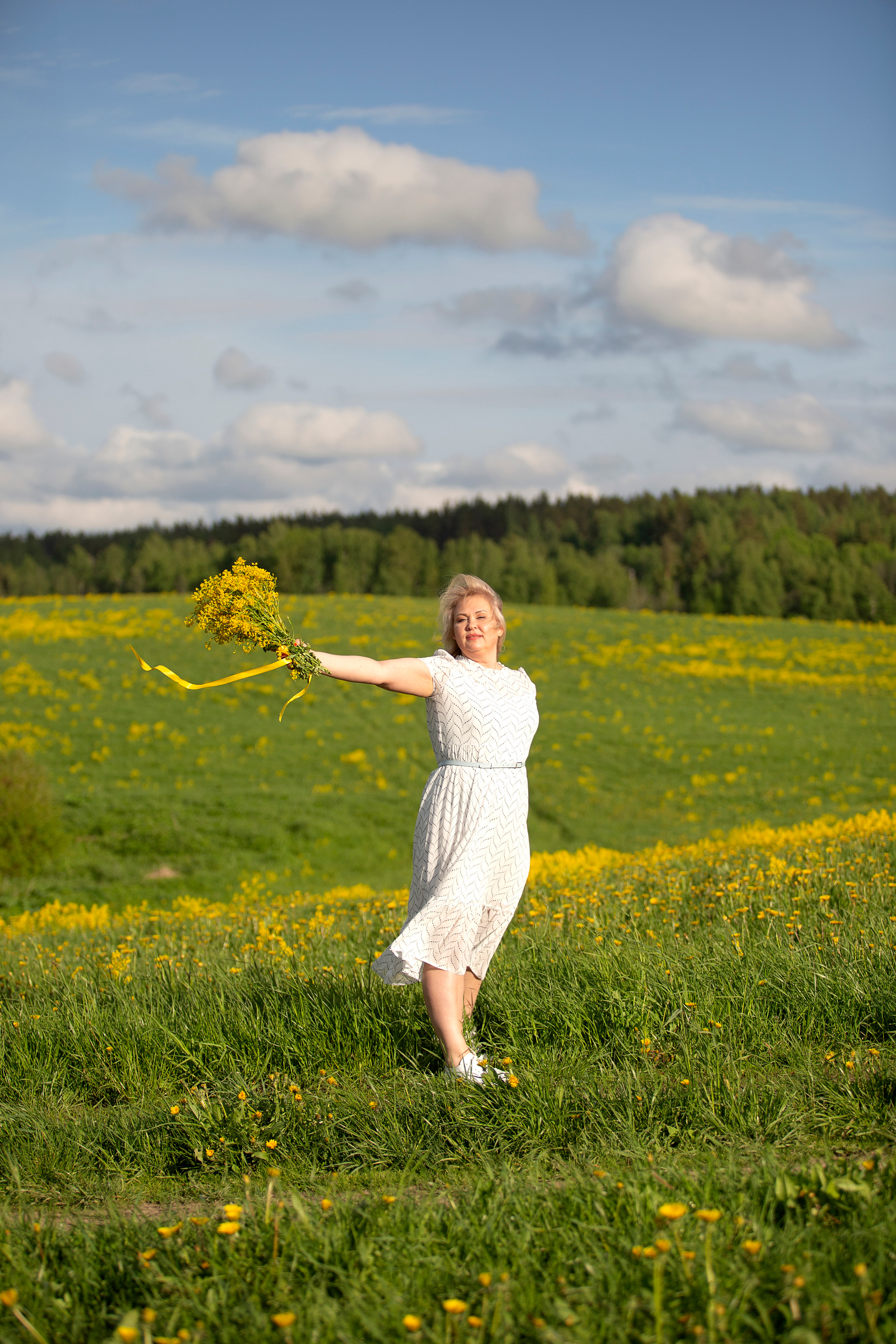 Цветение в июне. ДЕТСКИЙ И СЕМЕЙНЫЙ ФОТОГРАФ в Сосново, Ленинградской области и Спб