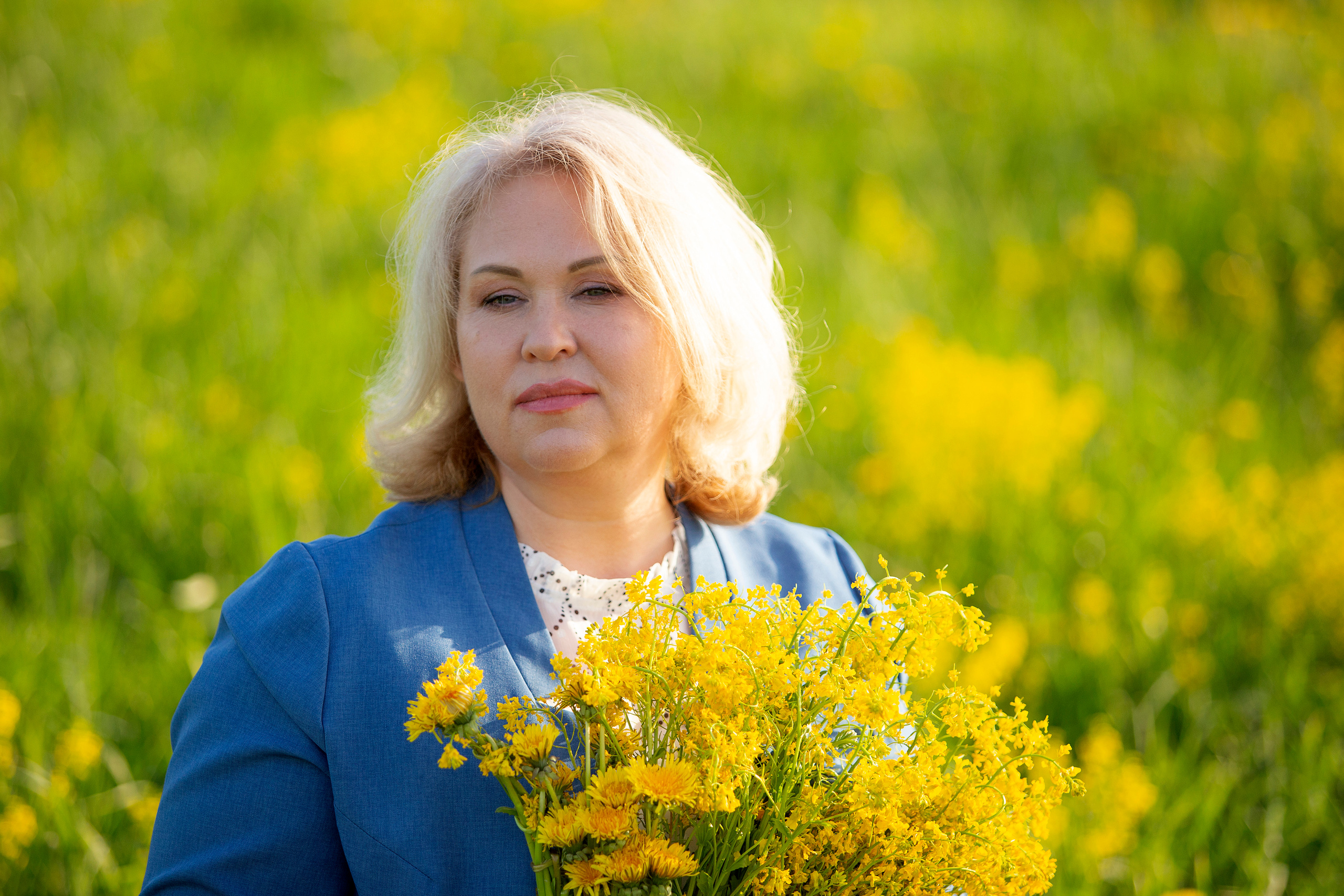 Цветение в июне. ДЕТСКИЙ И СЕМЕЙНЫЙ ФОТОГРАФ в Сосново, Ленинградской области и Спб