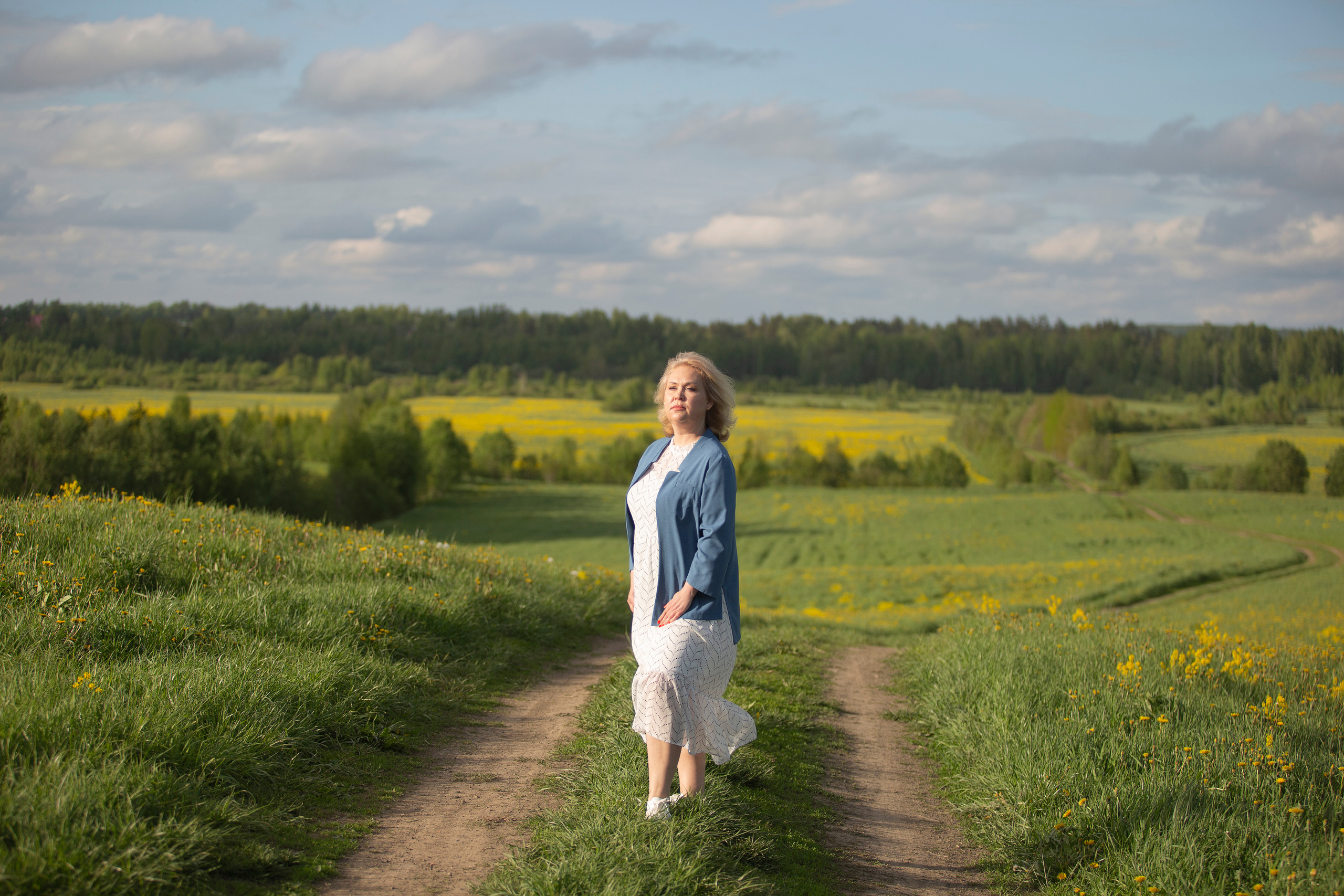 Цветение в июне. ДЕТСКИЙ И СЕМЕЙНЫЙ ФОТОГРАФ в Сосново, Ленинградской области и Спб