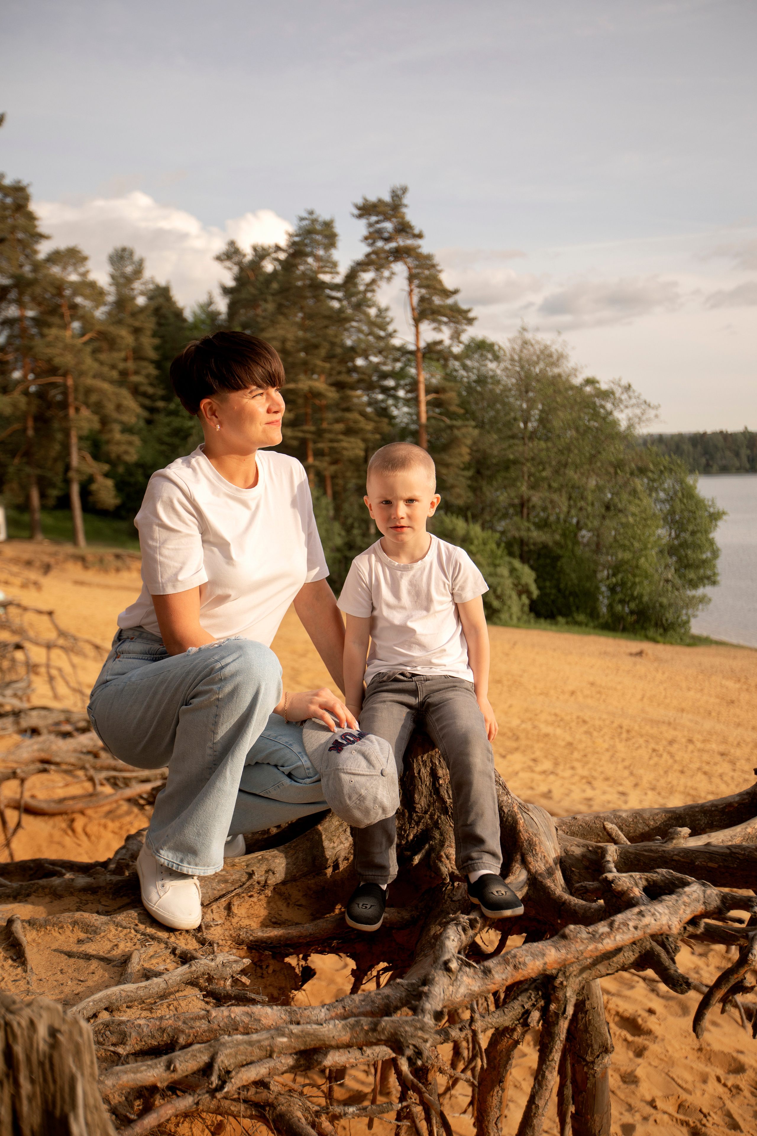 ДЕТСКИЙ И СЕМЕЙНЫЙ ФОТОГРАФ в Сосново, Ленинградской области и Спб