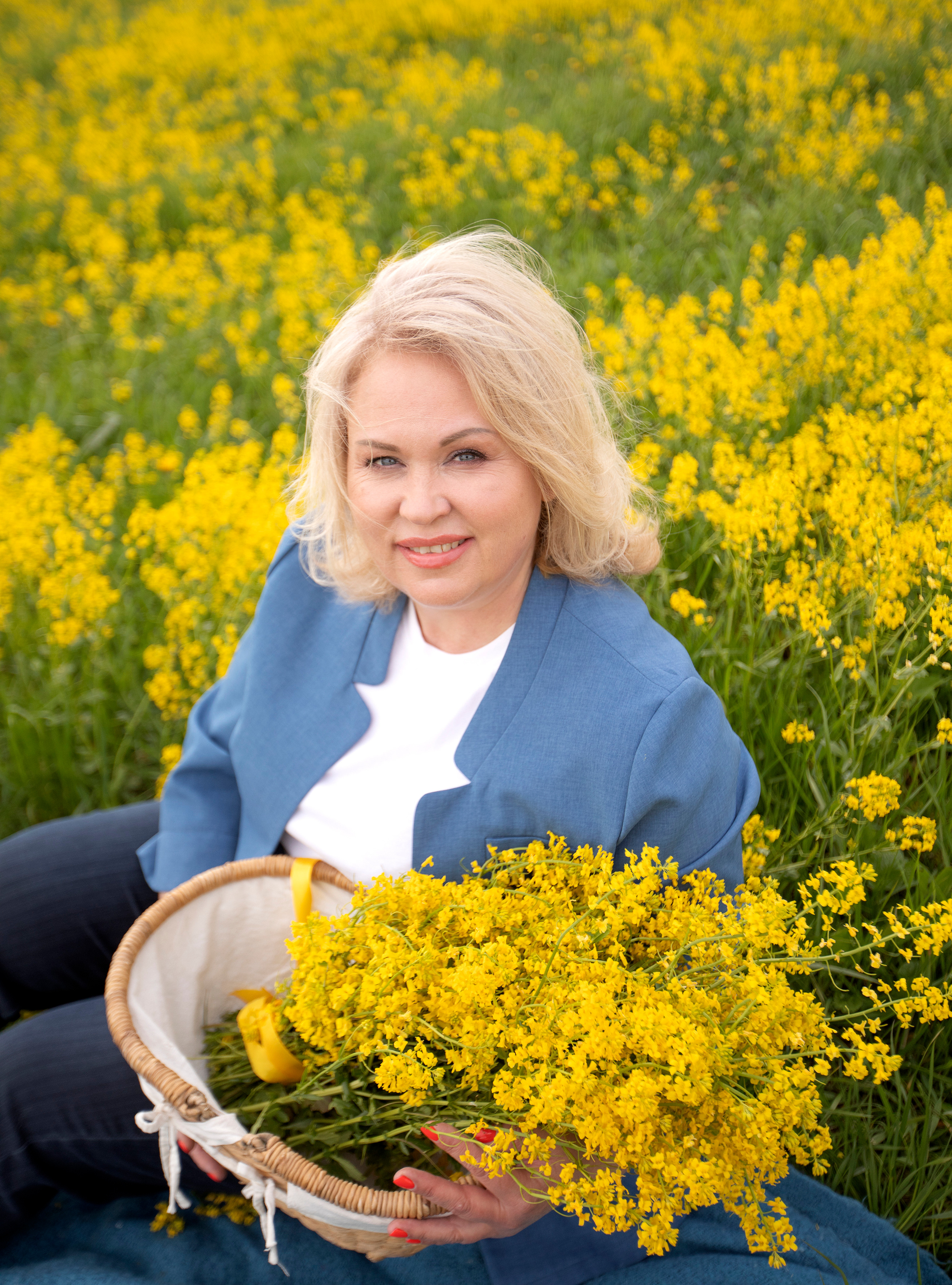 Цветение в июне. ДЕТСКИЙ И СЕМЕЙНЫЙ ФОТОГРАФ в Сосново, Ленинградской области и Спб