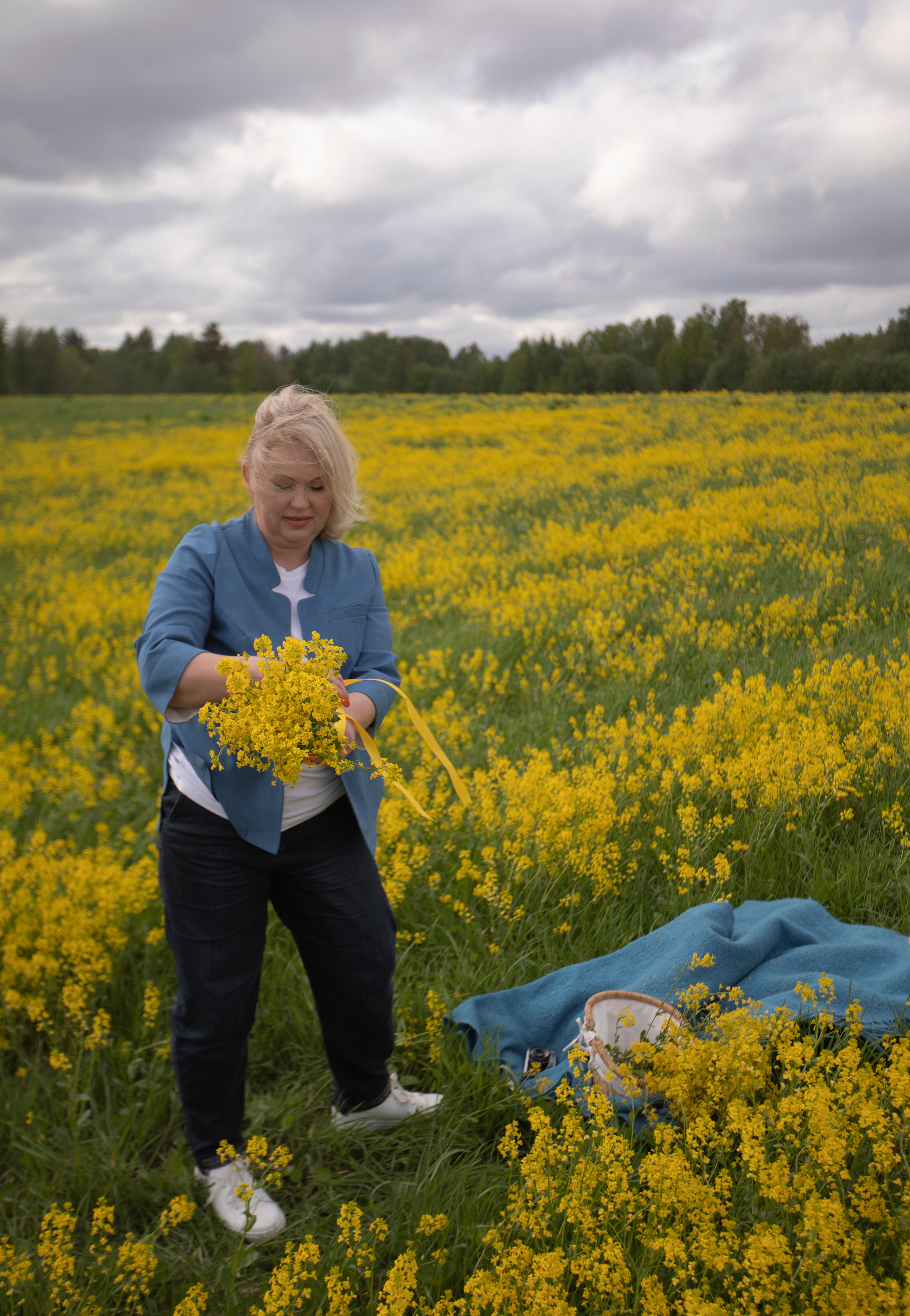 Цветение в июне. ДЕТСКИЙ И СЕМЕЙНЫЙ ФОТОГРАФ в Сосново, Ленинградской области и Спб