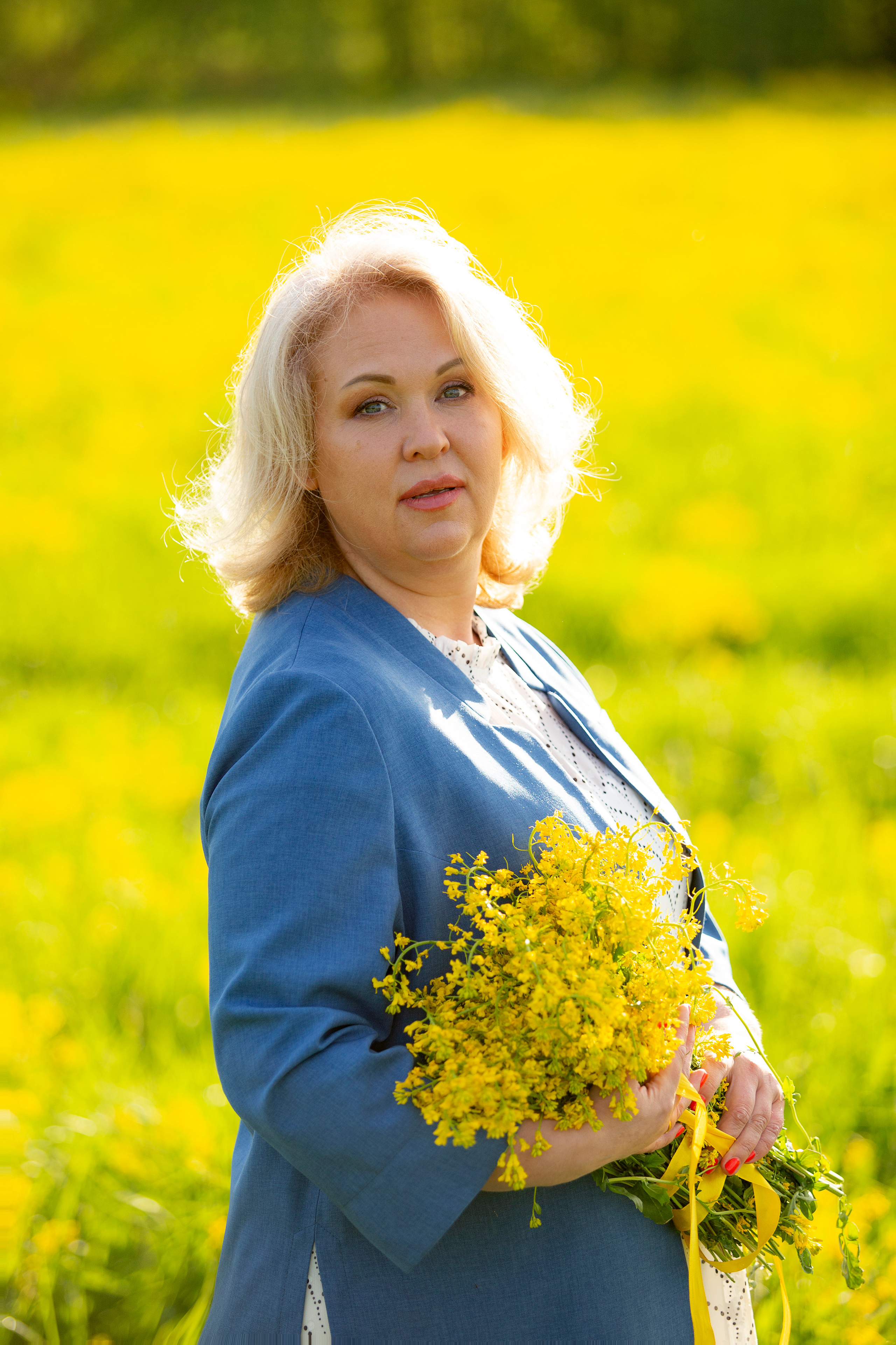 Цветение в июне. ДЕТСКИЙ И СЕМЕЙНЫЙ ФОТОГРАФ в Сосново, Ленинградской области и Спб