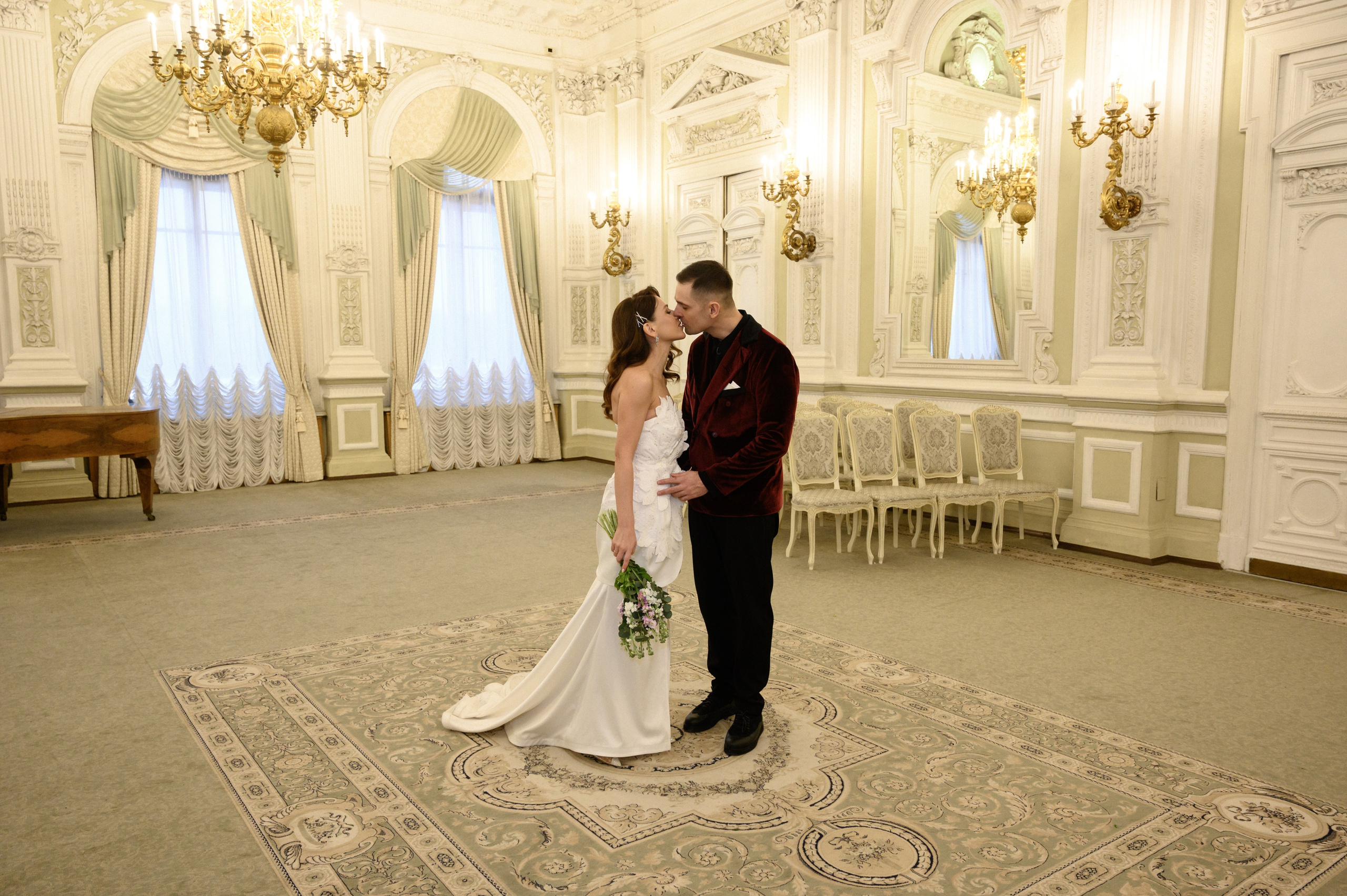 Наряды для свадьбы. Модельер Евгений Бременев