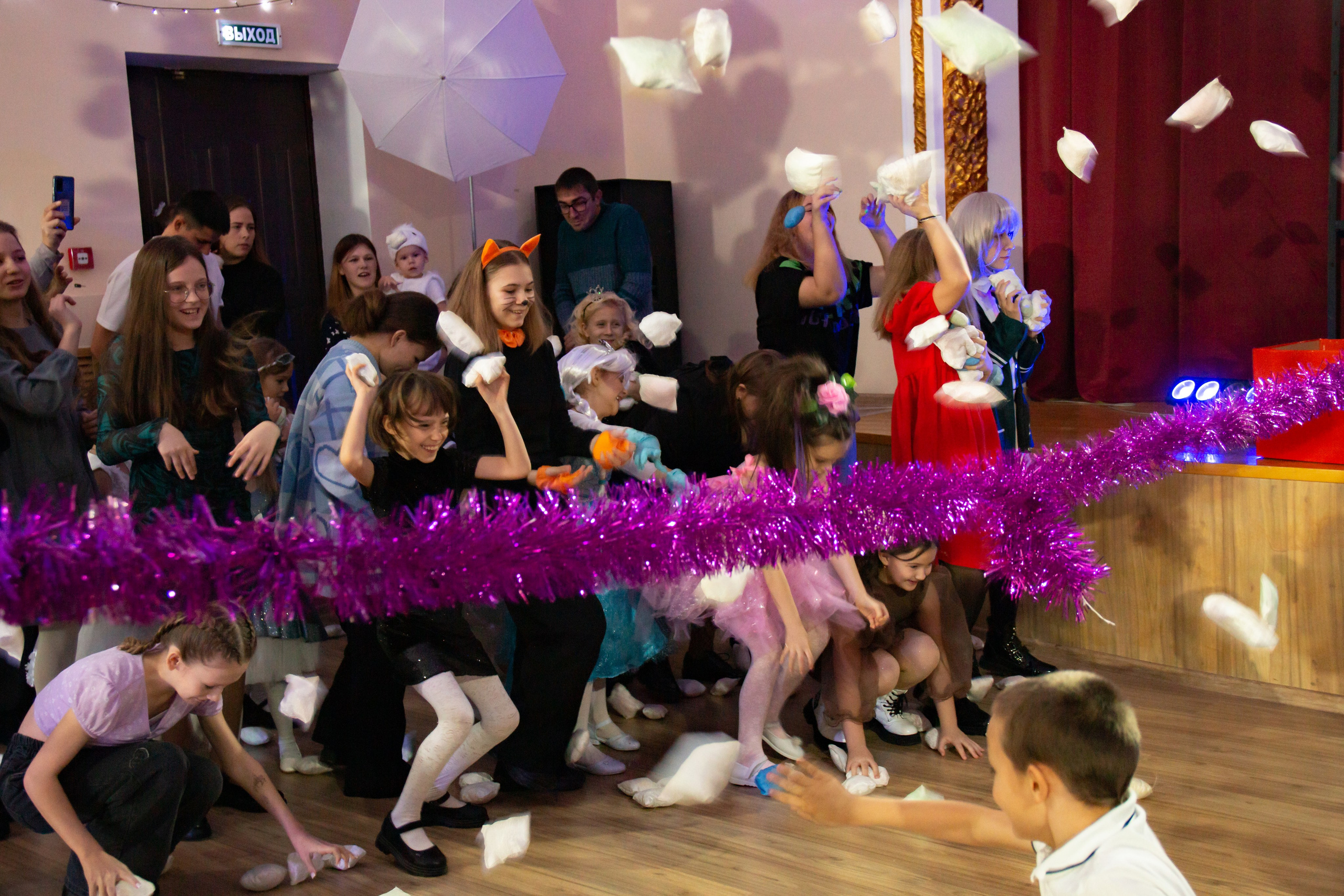 Новогодный утренник ДК Строитель г. Новоалександровск 23.12.2023. Главная