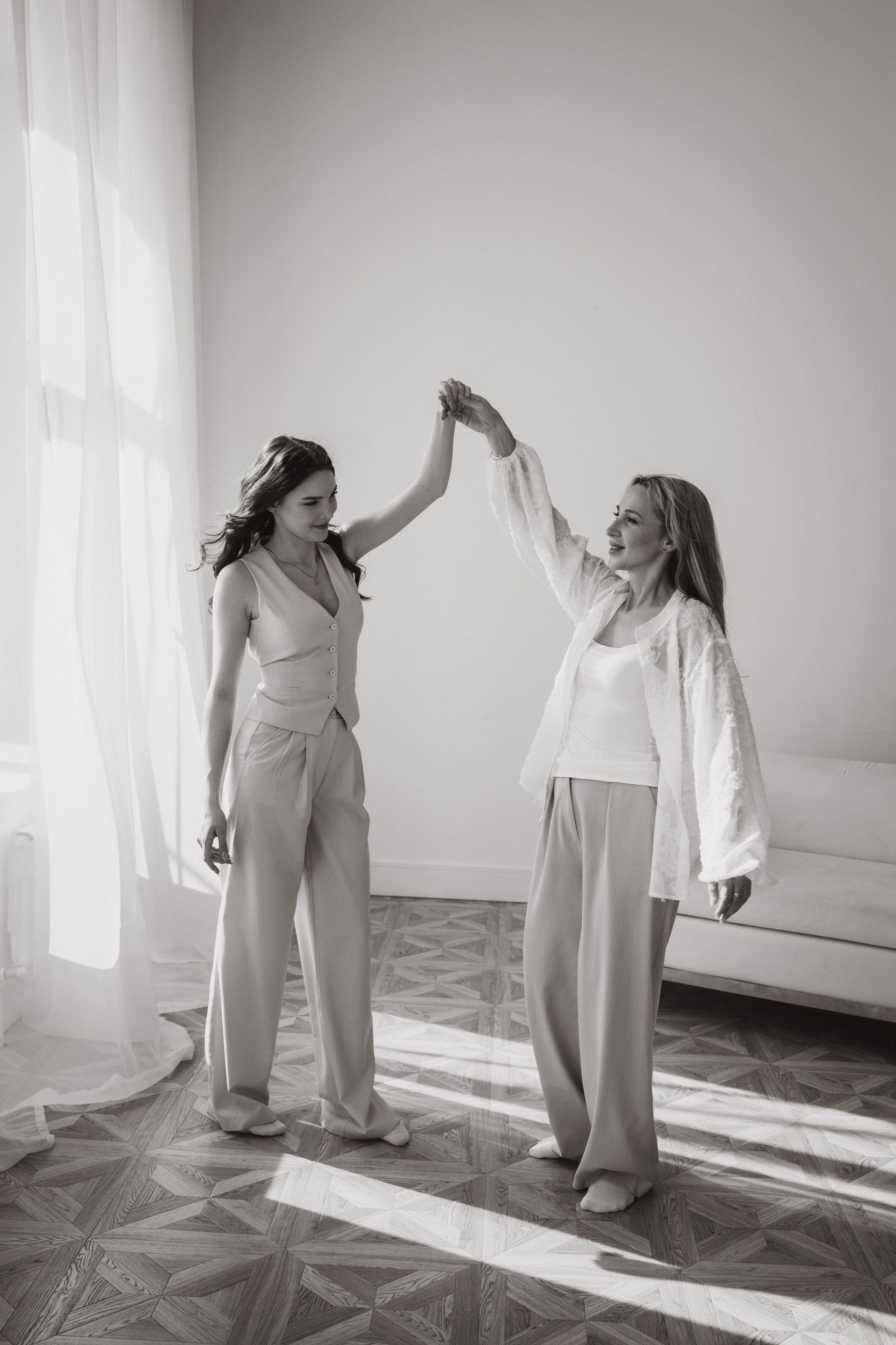 Юлия и Маша