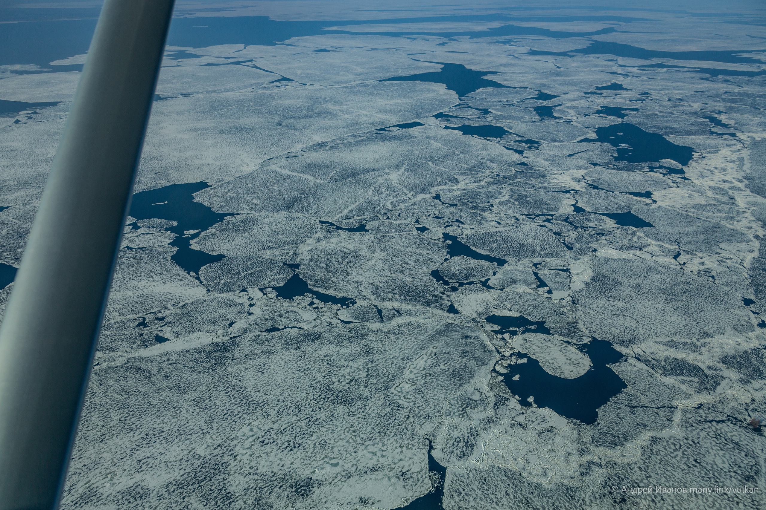 Перелёт на Байконур в 2026 г на самолётах АОН. Фотоальбом показывающий увлекательный мир авиации и мир медведей Андрея Иванова