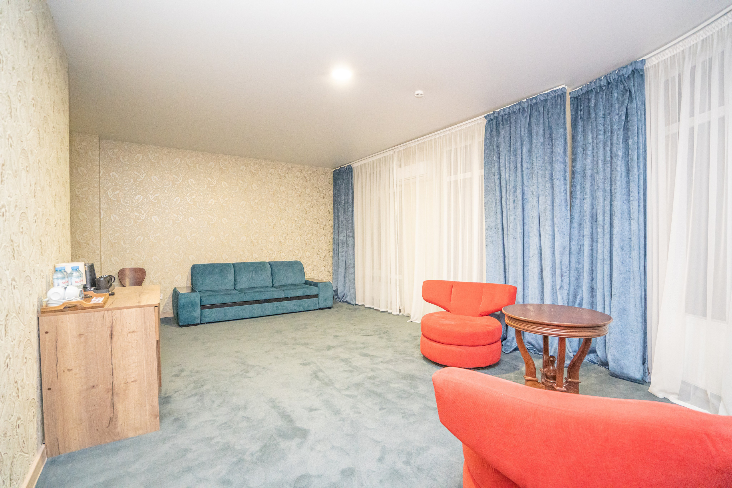 Интерьерная фотосъемка премиальных отелей Dream Hotel в Краснодаре и Анапе Профессиональная фотосъемка интерьеров отелей Dream Hotel: Красно. Шедевры для Вас! Фотограф и Видеограф в Краснодаре Пахиев Руслан