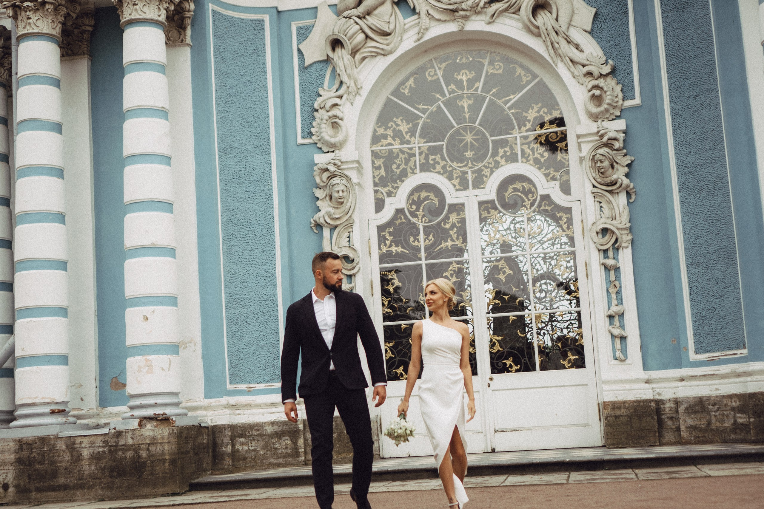 СВАДЕБНАЯ ИСТОРИЯ В ГОРОДЕ ПУШКИН ВОЗЛЕ ЕКАТЕРИНИНСКОГО ДВОРЦА И В ПАРКЕ. Профессиональный фотограф, Санкт-Петербург — Виктория Богомолова