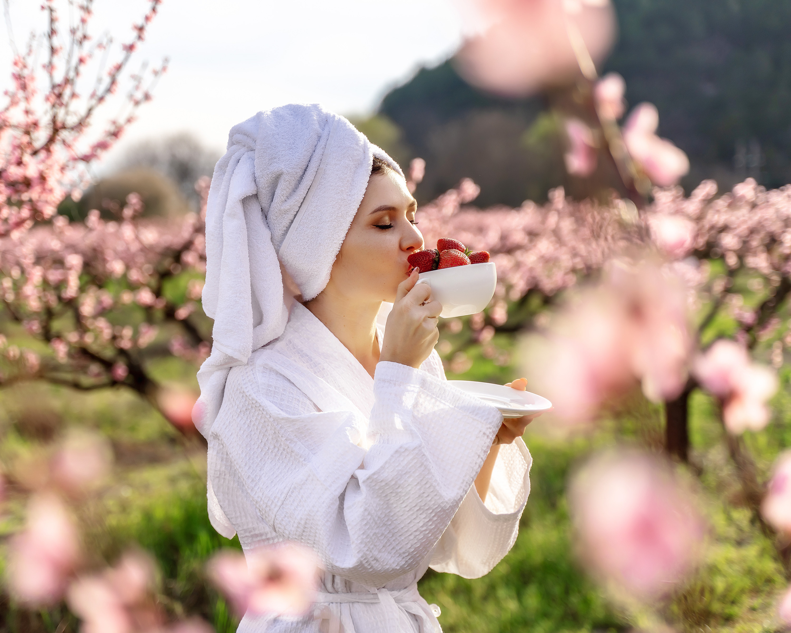 ЦВЕТЕНИЯ. Портретный семейный фотограф в Крымской красоте Светлана Матюнина