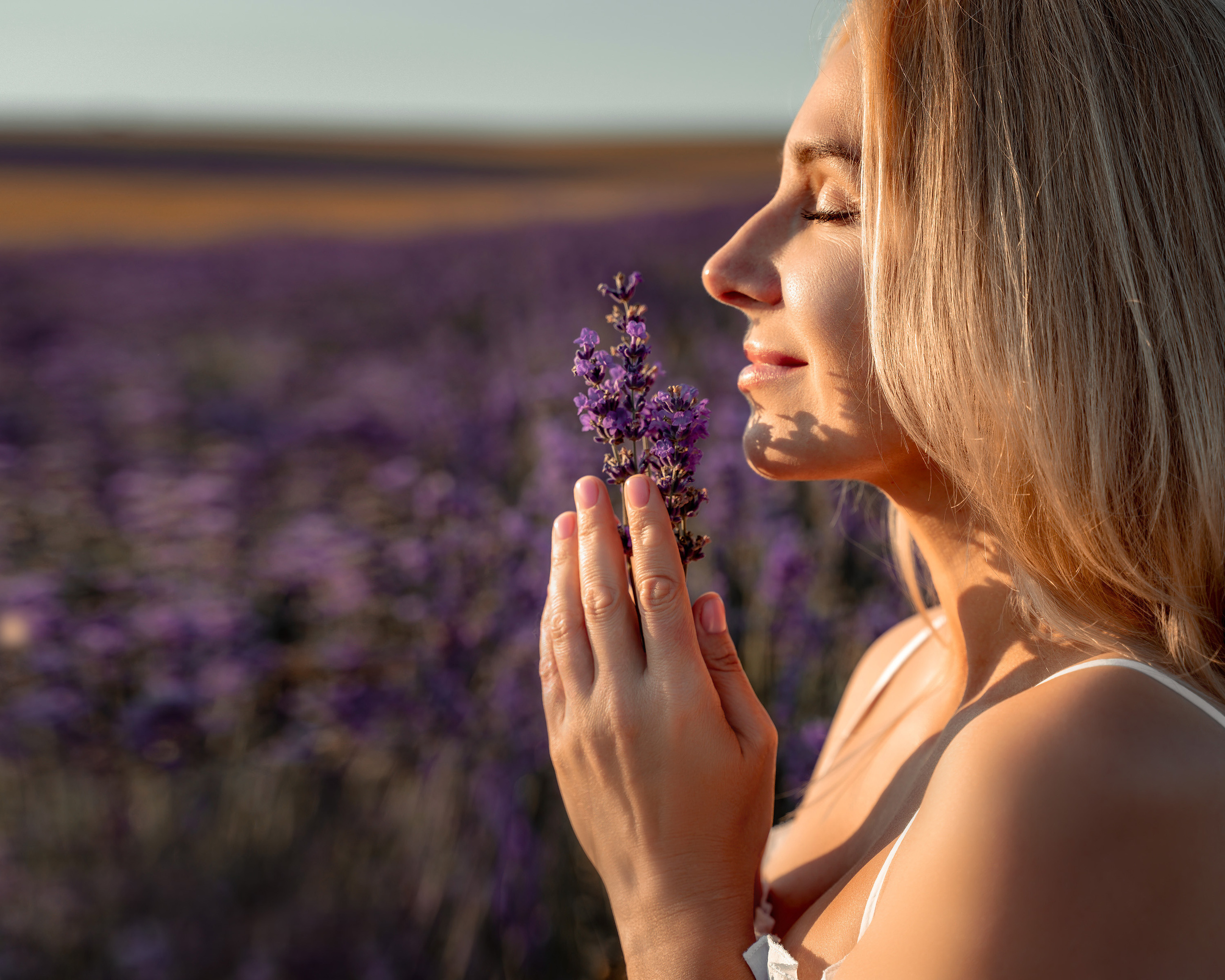 ЦВЕТЕНИЯ. Портретный семейный фотограф в Крымской красоте Светлана Матюнина