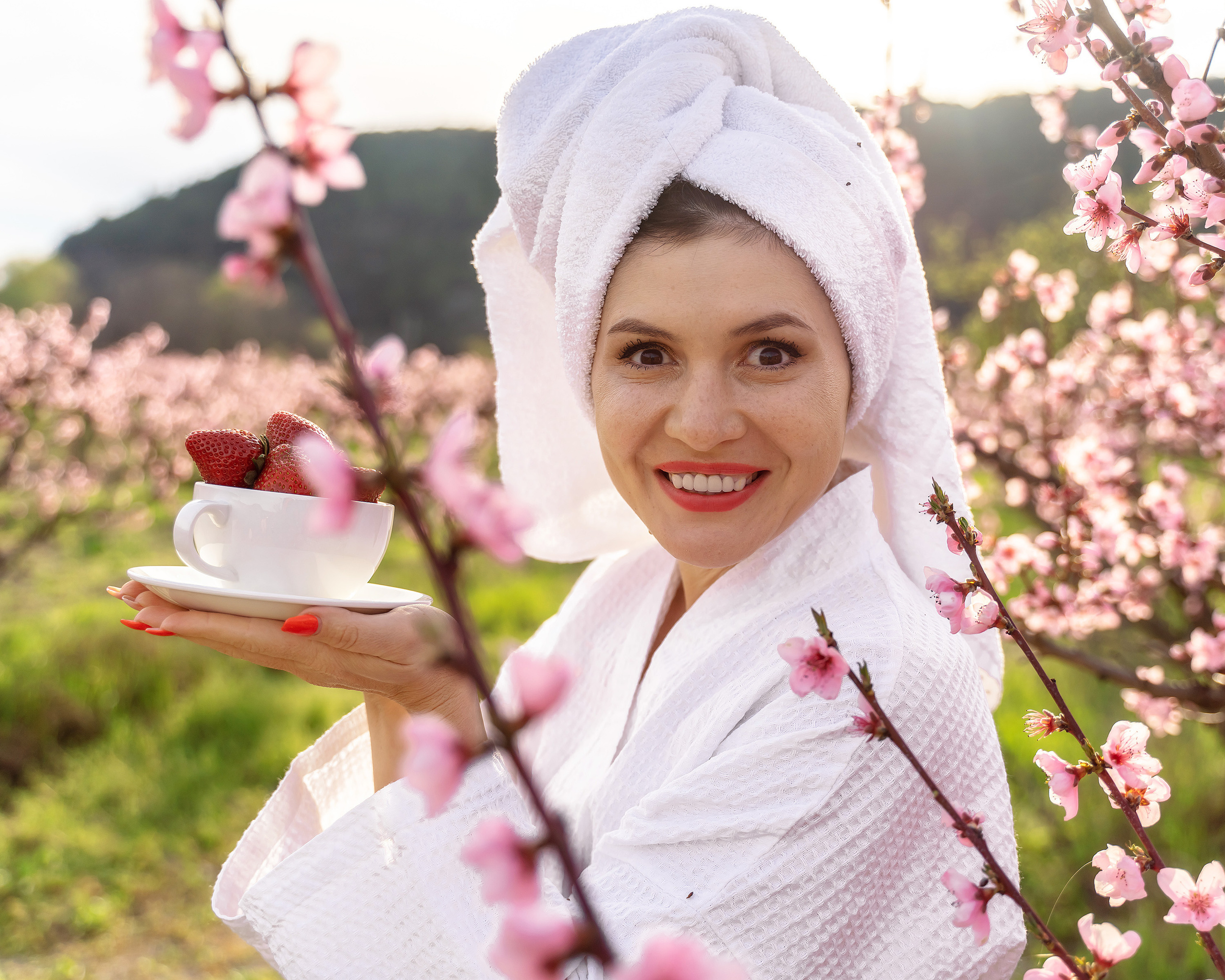 ЦВЕТЕНИЯ. Портретный семейный фотограф в Крымской красоте Светлана Матюнина