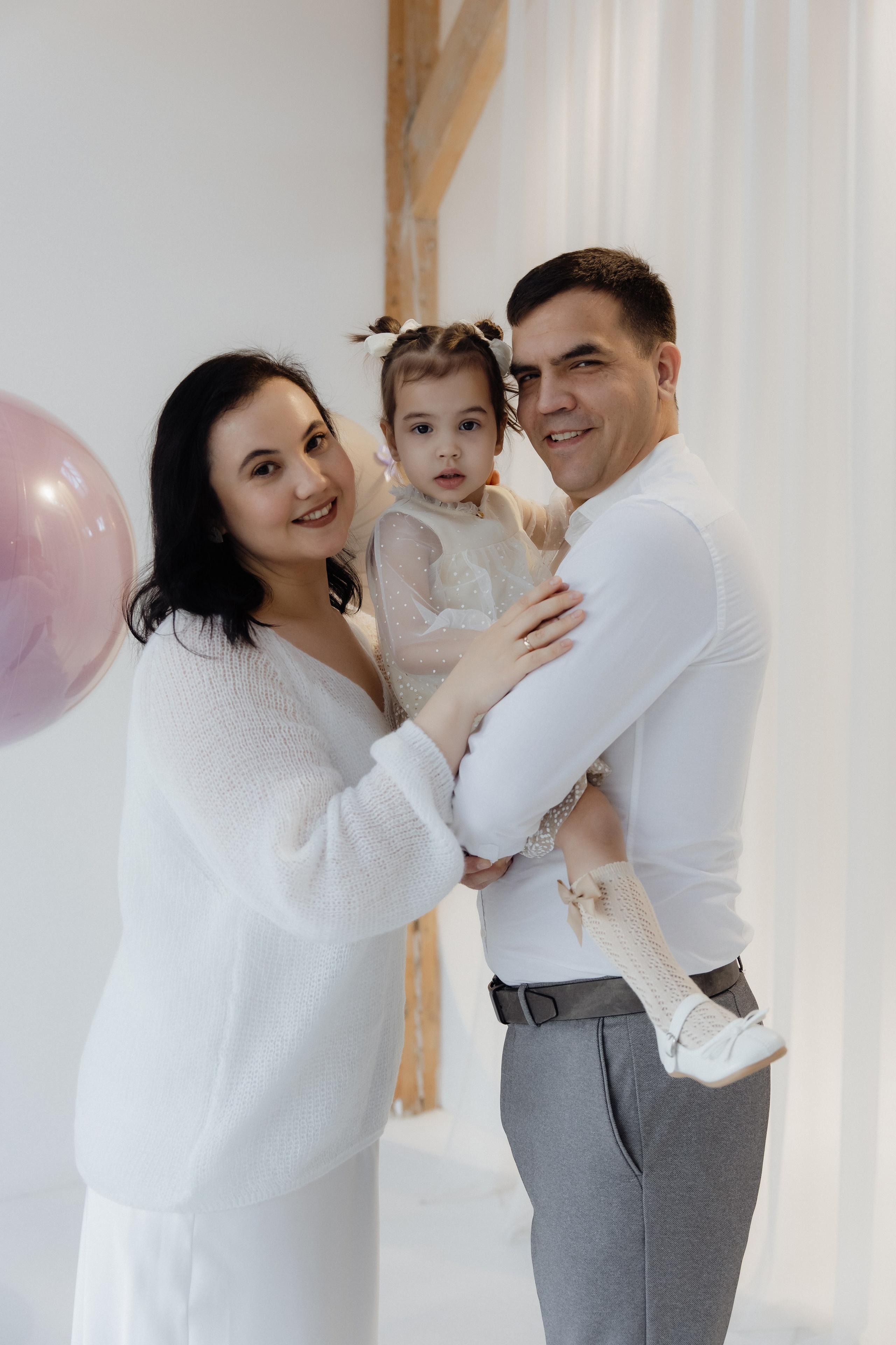 Николай, Зарина и Кира. Семейный и свадебный фотограф в Челябинске Мария Леонтьева