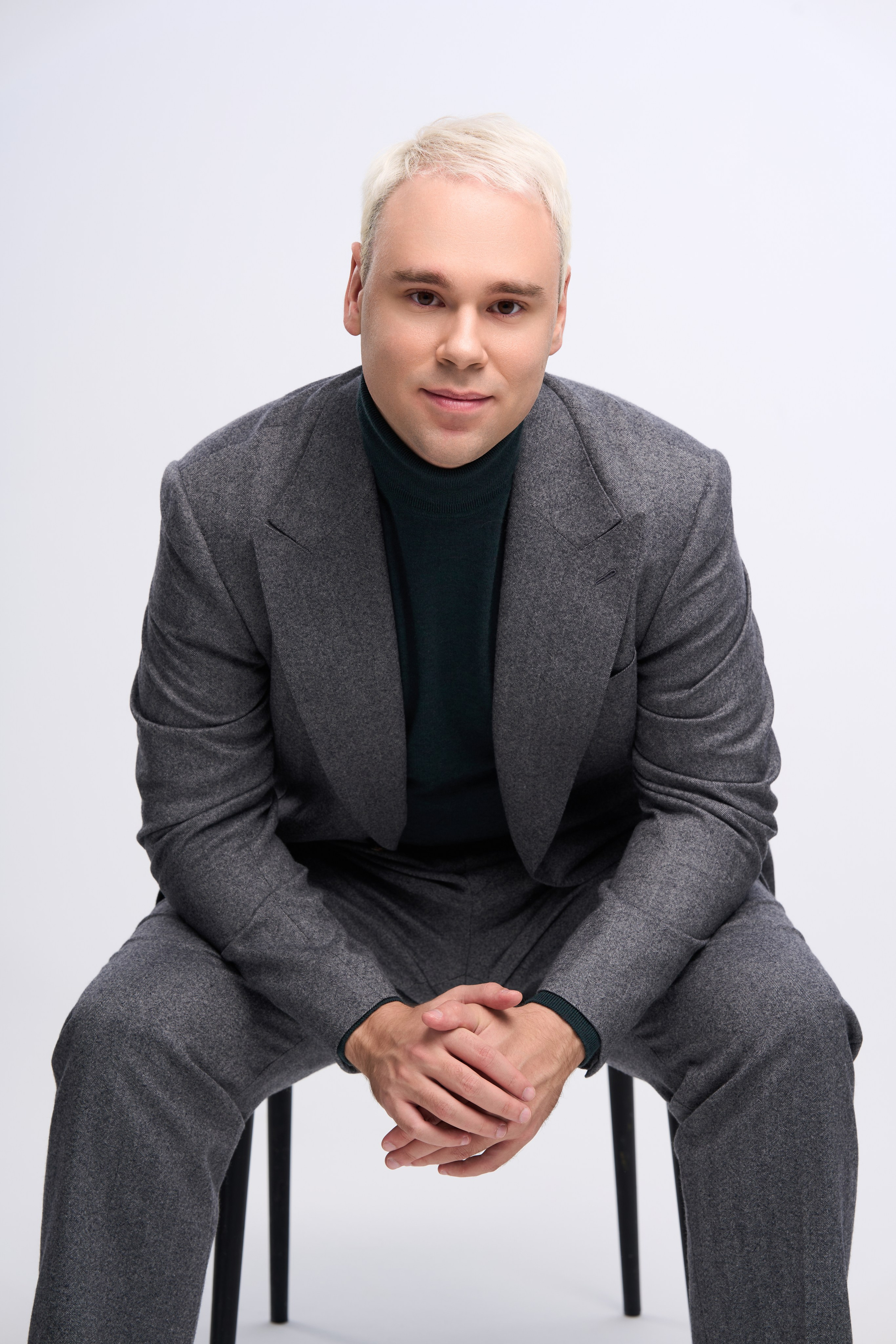 Деловой портрет в студии. Портретный фотограф Павел Бахирев. Москва