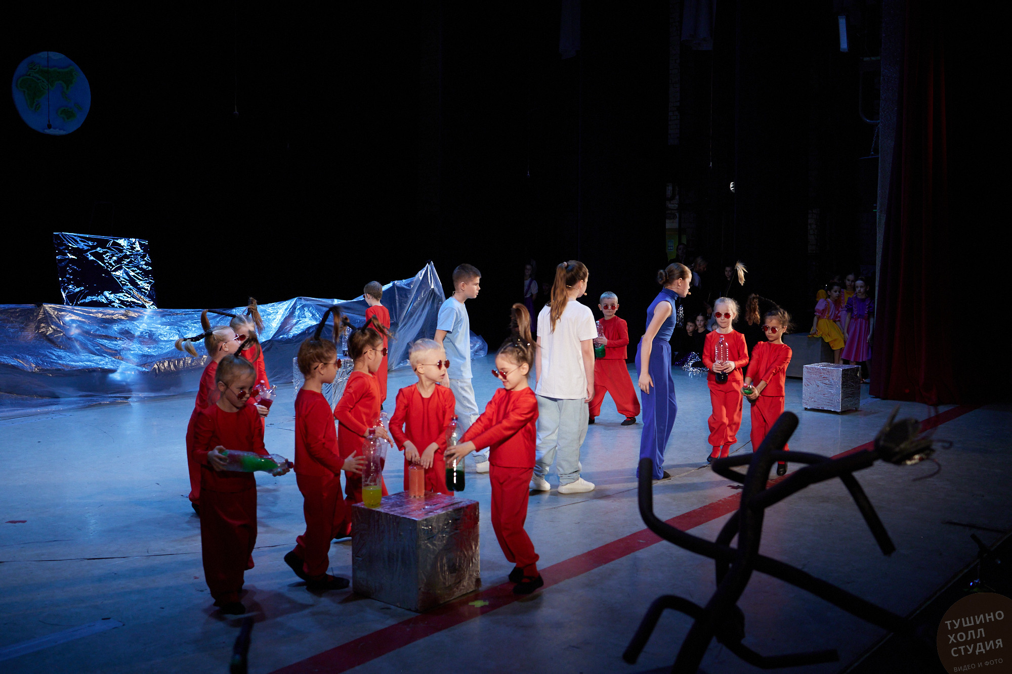 Спектакль «Волшебник из страны Оз». Школа «Инсайд». Фотографъ Сергѣевъ. Поймать мгновеніе