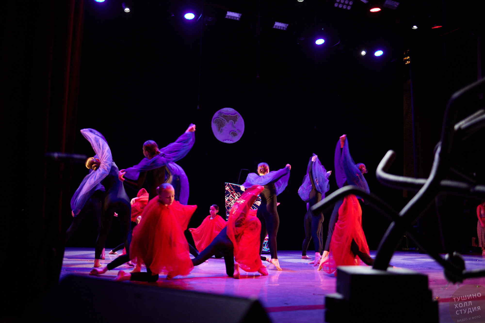 Спектакль «Волшебник из страны Оз». Школа «Инсайд». Фотографъ Сергѣевъ. Поймать мгновеніе