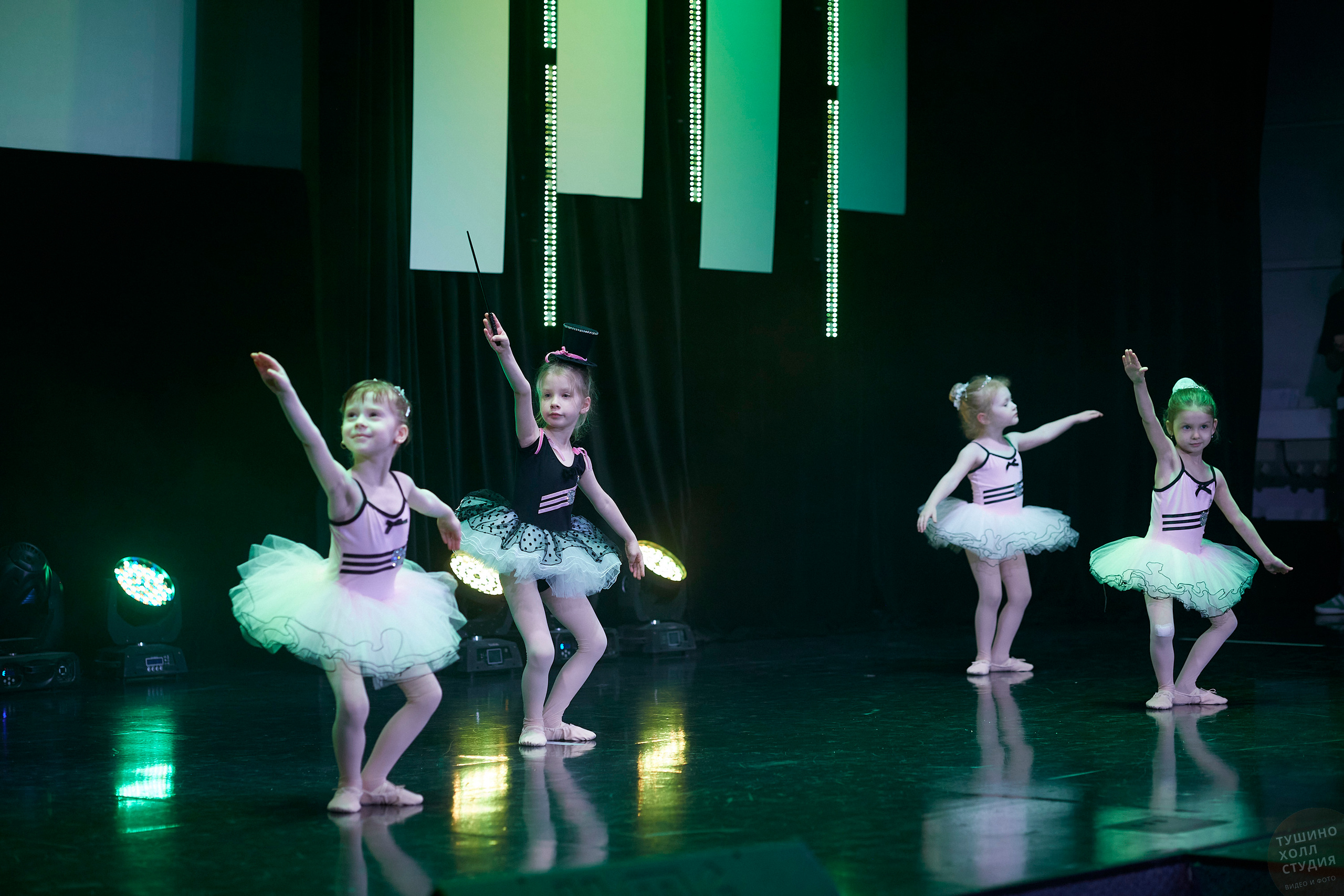 Lil Ballerine детская школа балета. Концерт в Тушино Холл. Фотографъ Сергѣевъ. Поймать мгновеніе