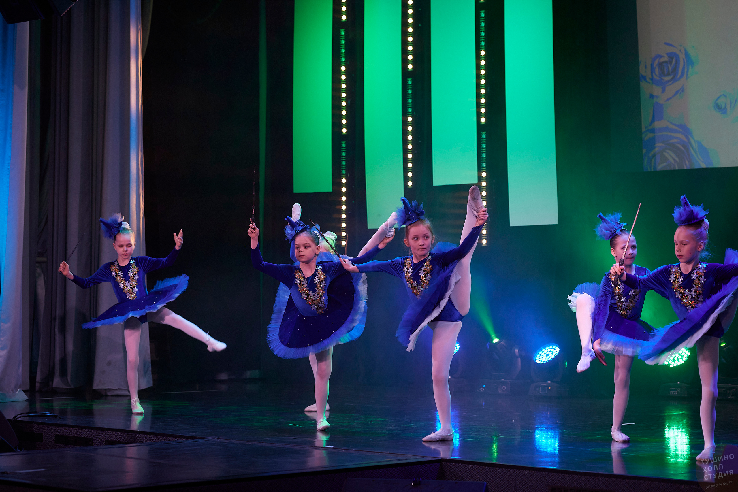 Lil Ballerine детская школа балета. Концерт в Тушино Холл. Фотографъ Сергѣевъ. Поймать мгновеніе