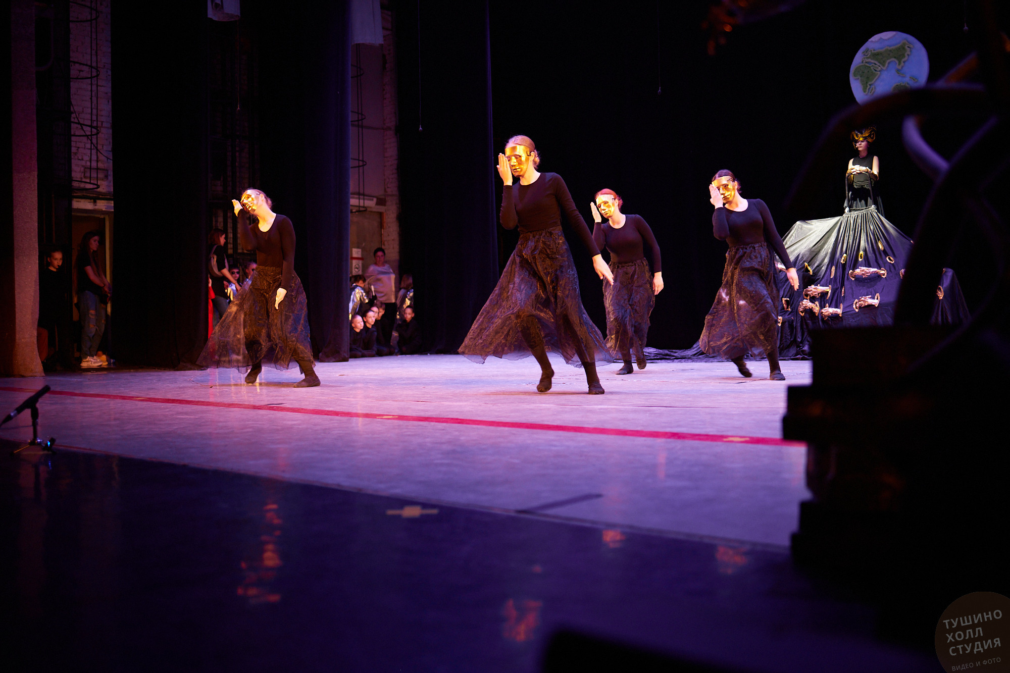 Спектакль «Волшебник из страны Оз». Школа «Инсайд». Фотографъ Сергѣевъ. Поймать мгновеніе